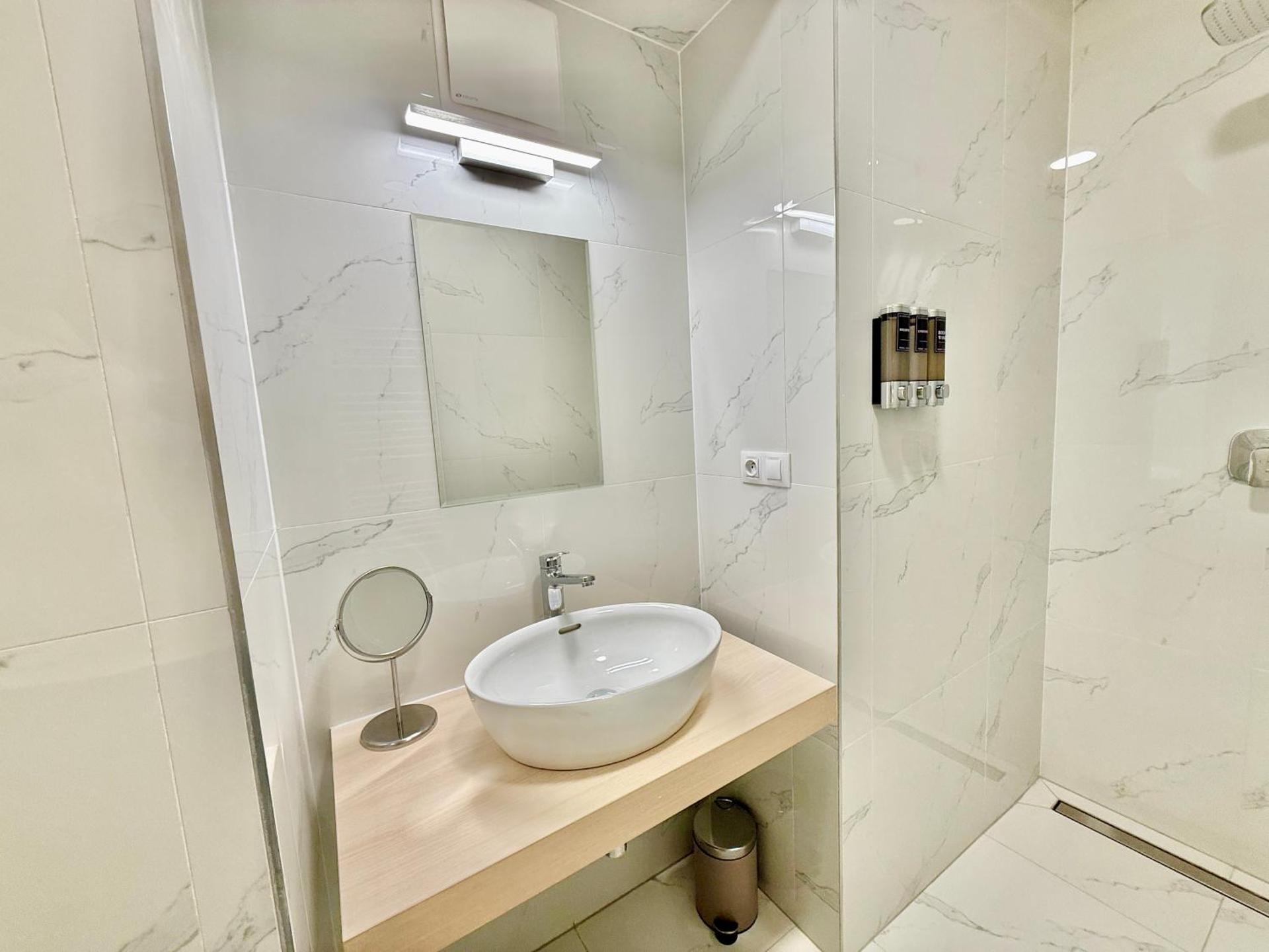 Apartment with Garden View