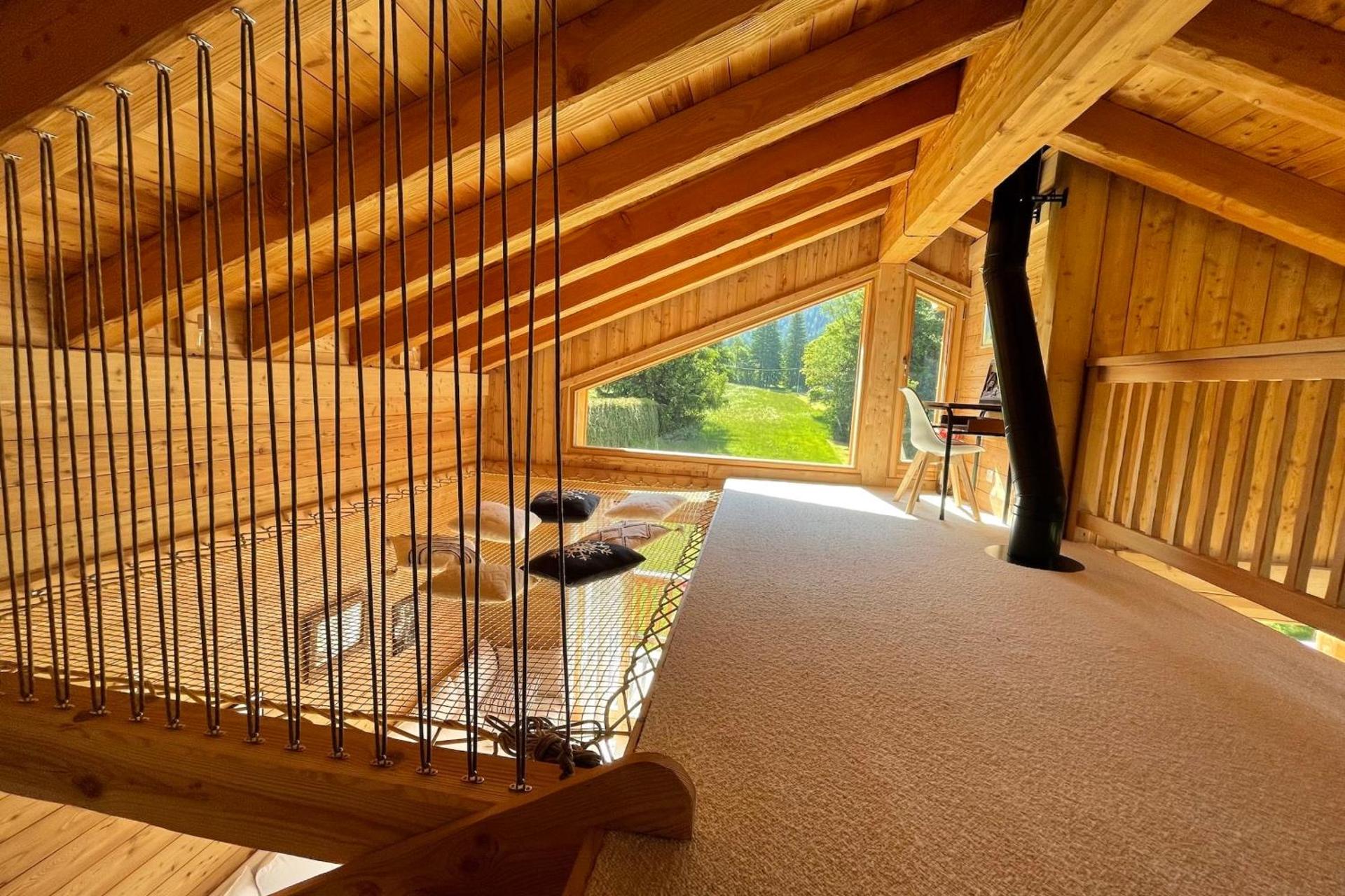 Semi Detached Chalet For 8 With Balcony & Garden