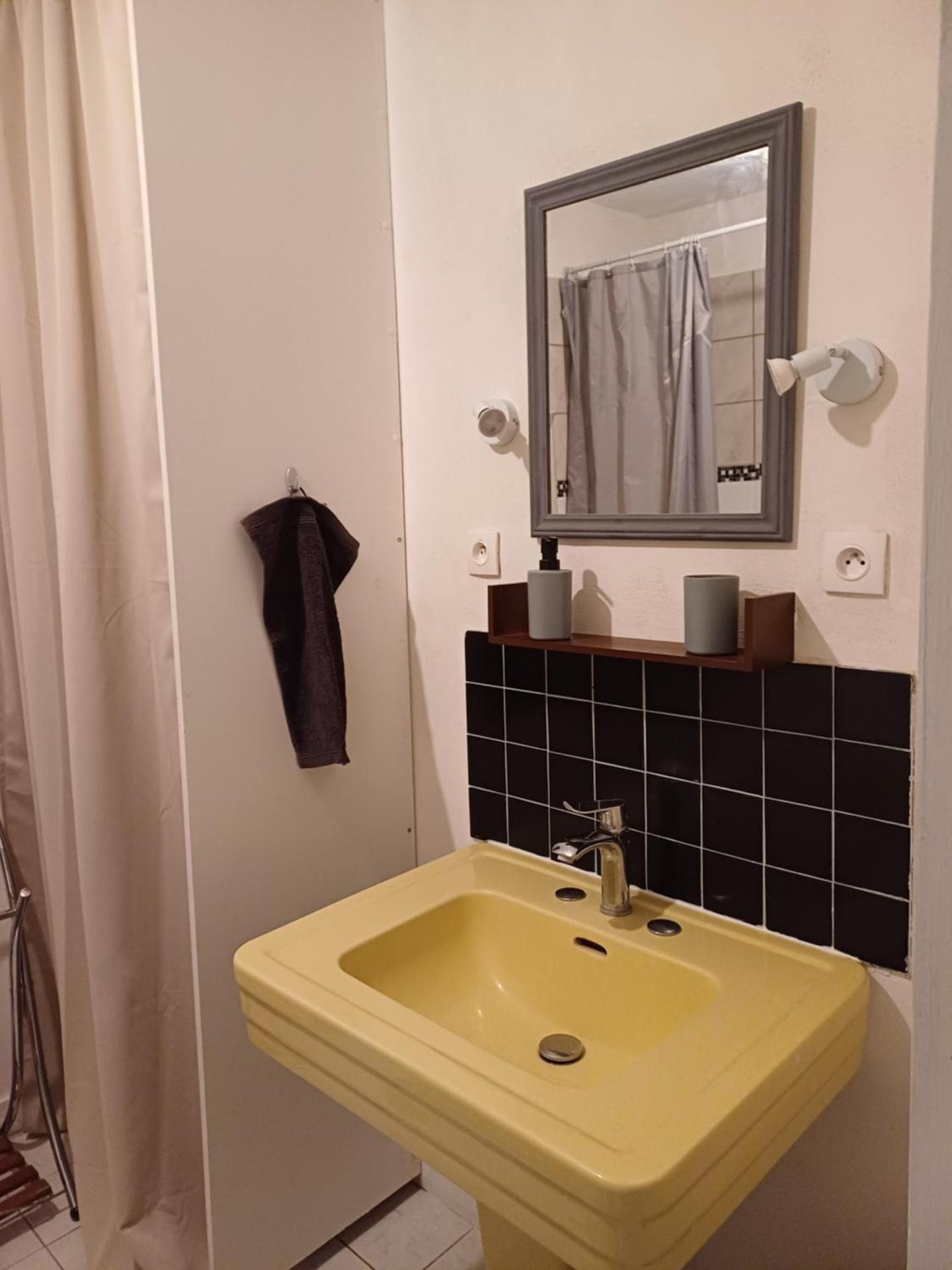 Logement tout équipé centre ville