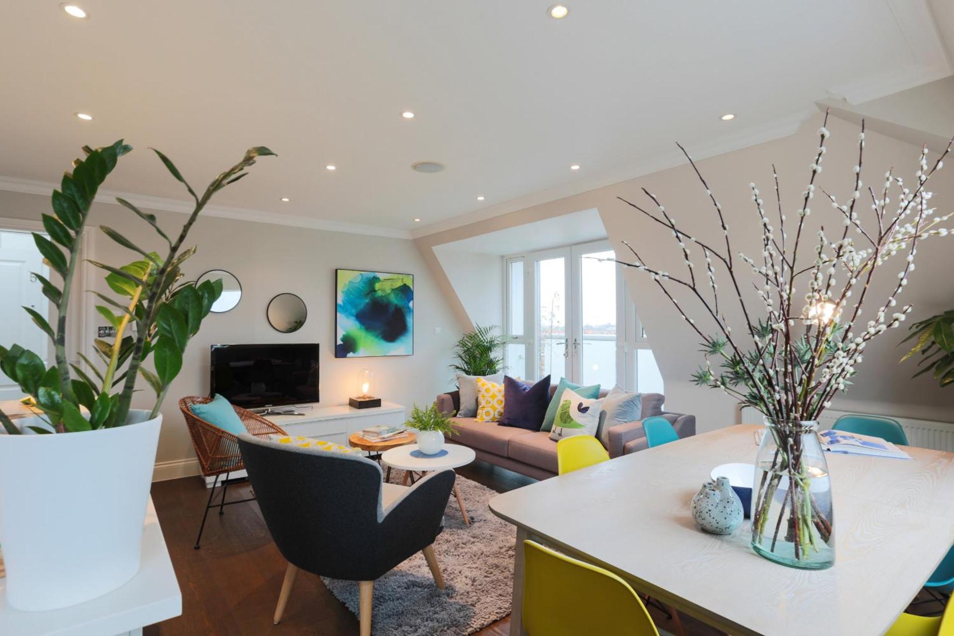 Communal lounge/ TV room