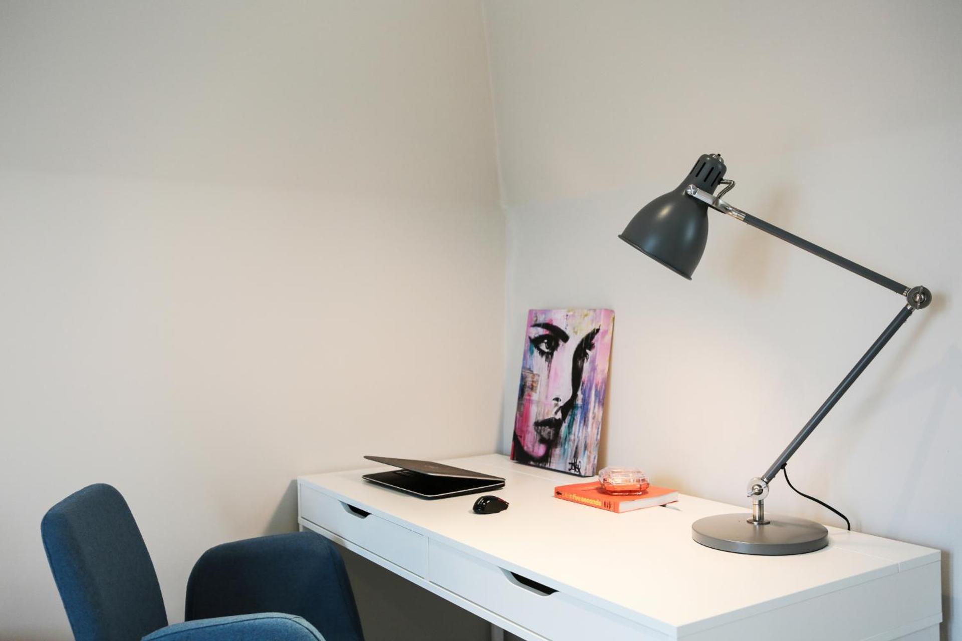 Madison Hill - White Hill House 5 - 3 bedroom flat