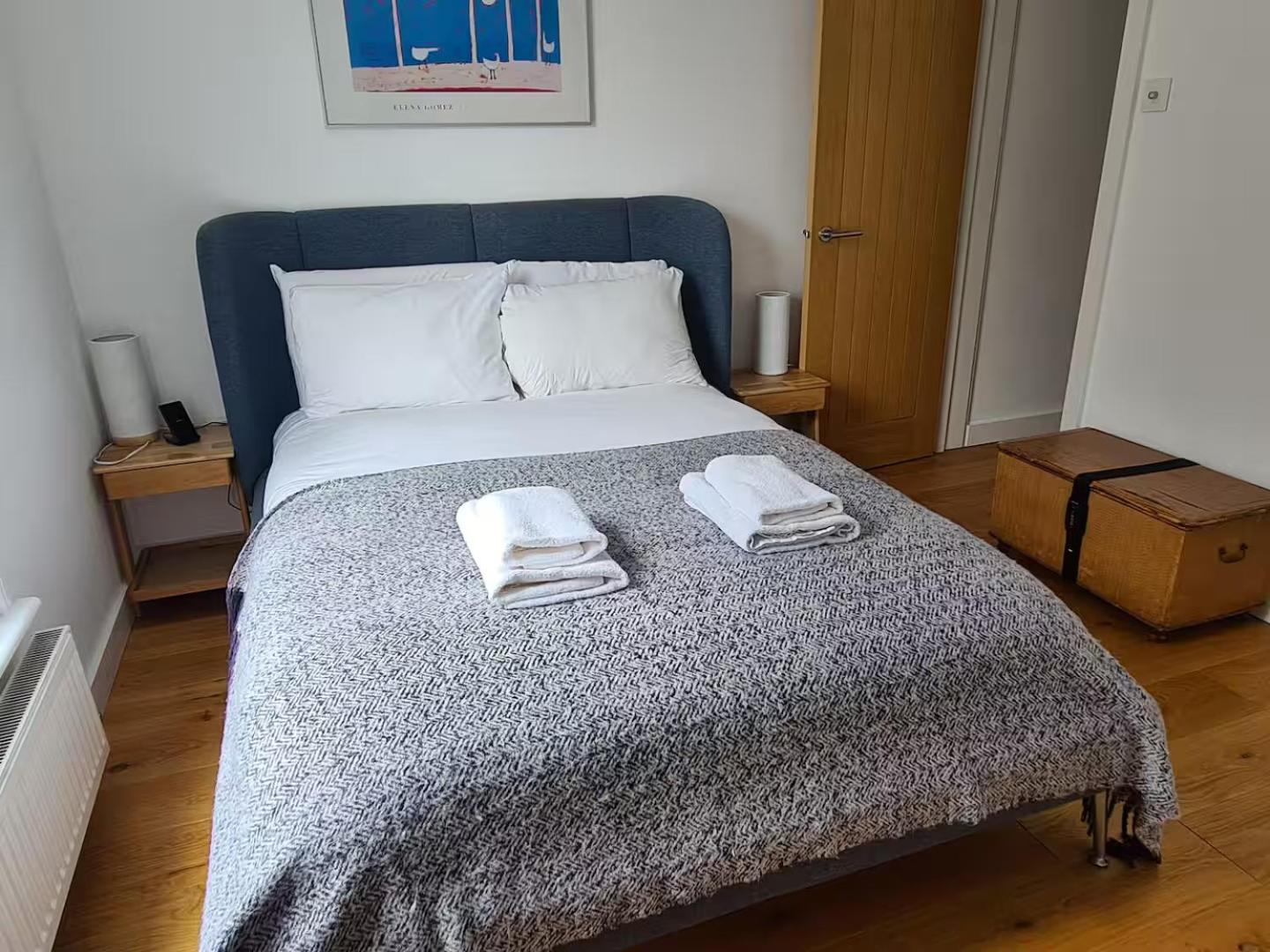 Bright Beautiful Modern 2 Bed Home Pass The Keys