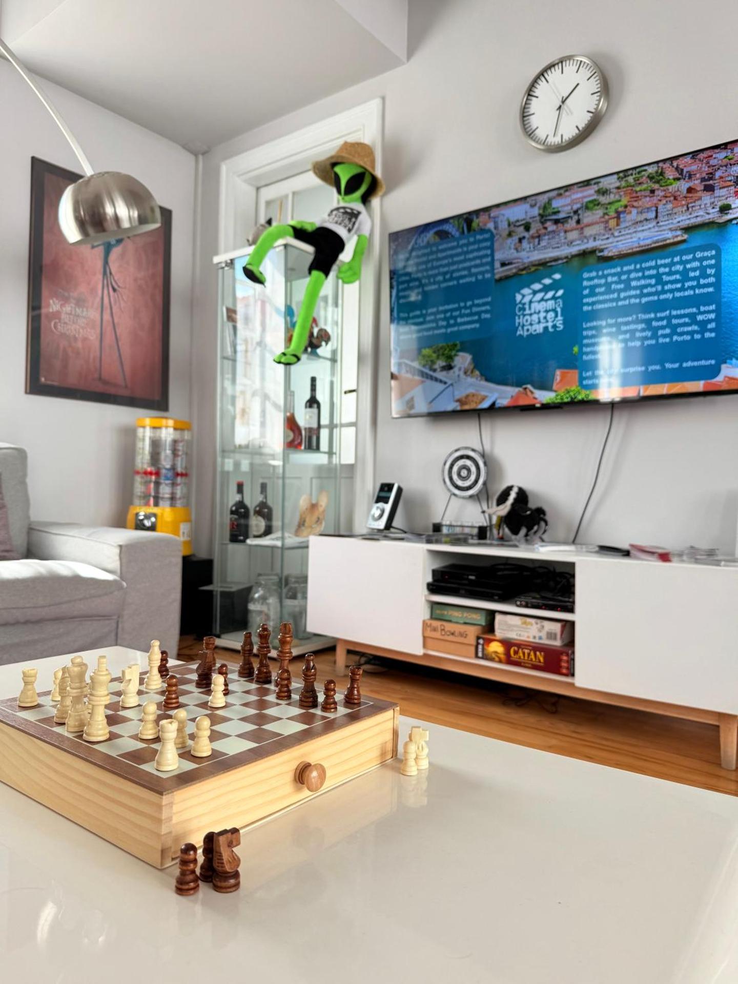 Communal lounge/ TV room