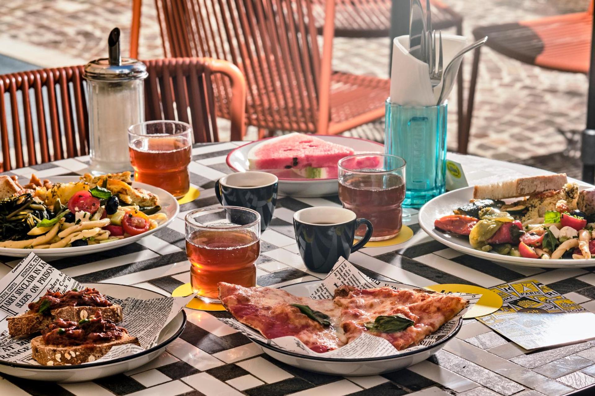 Restaurant/places to eat