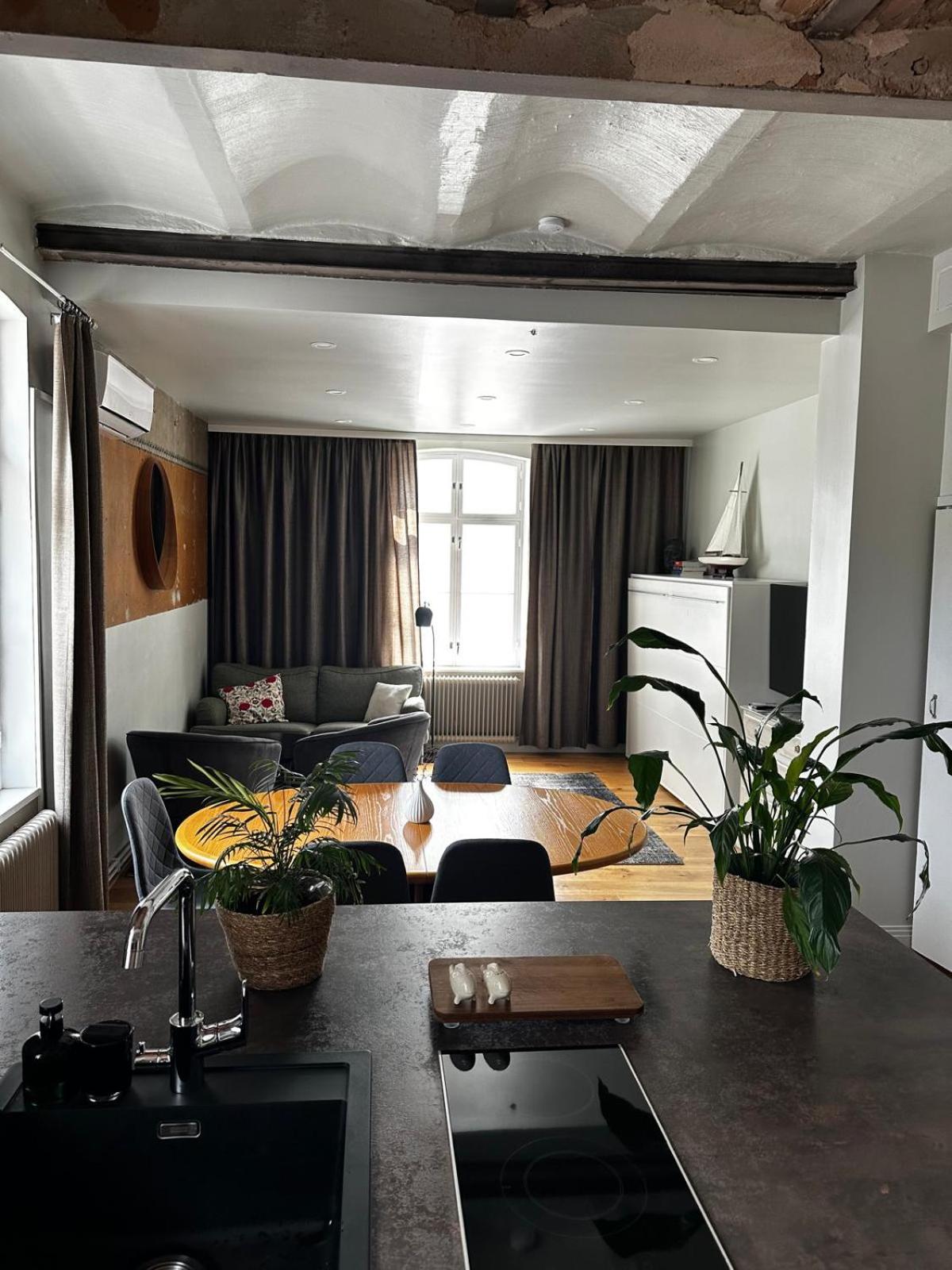 Luxury Apartment in the center