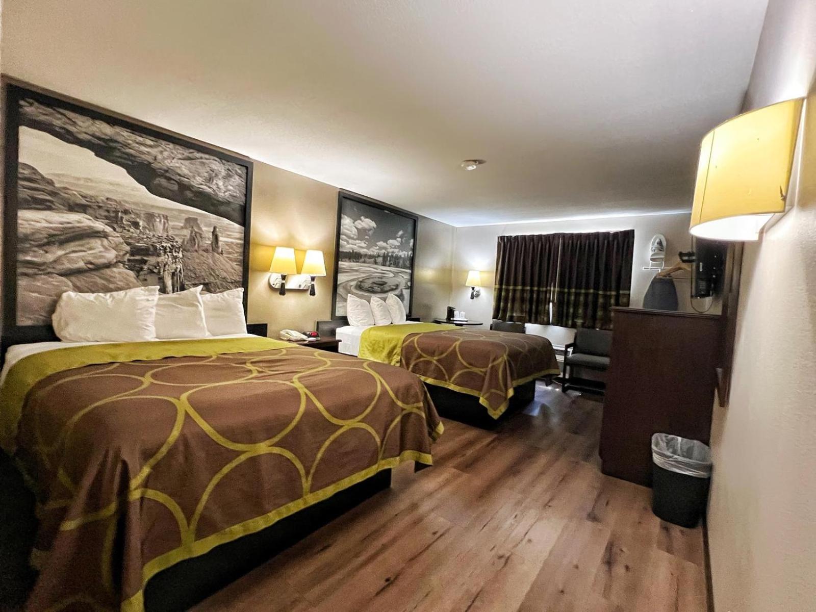 Super 8 by Wyndham Ogden, Utah