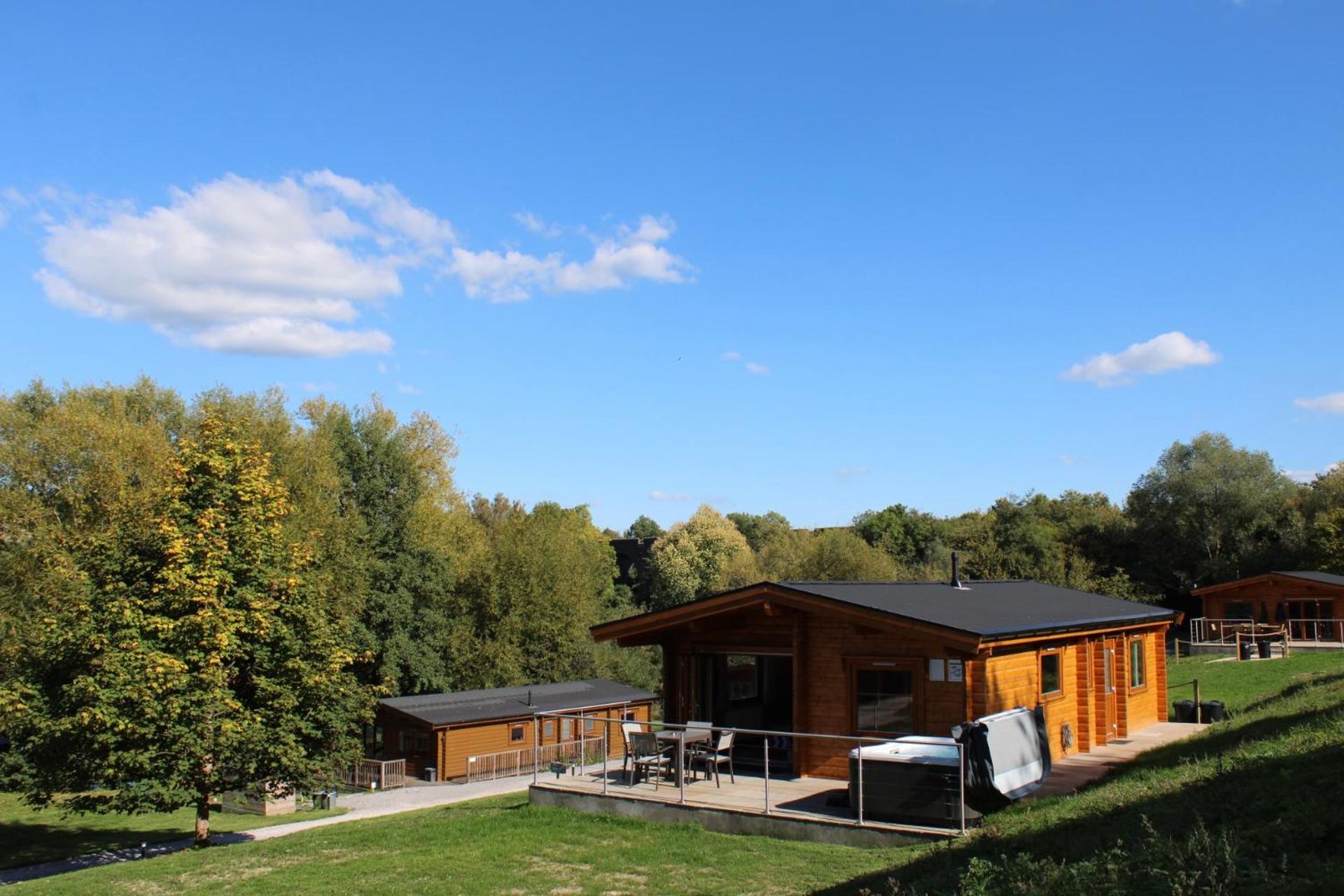 Viaduct Fishery Lodges