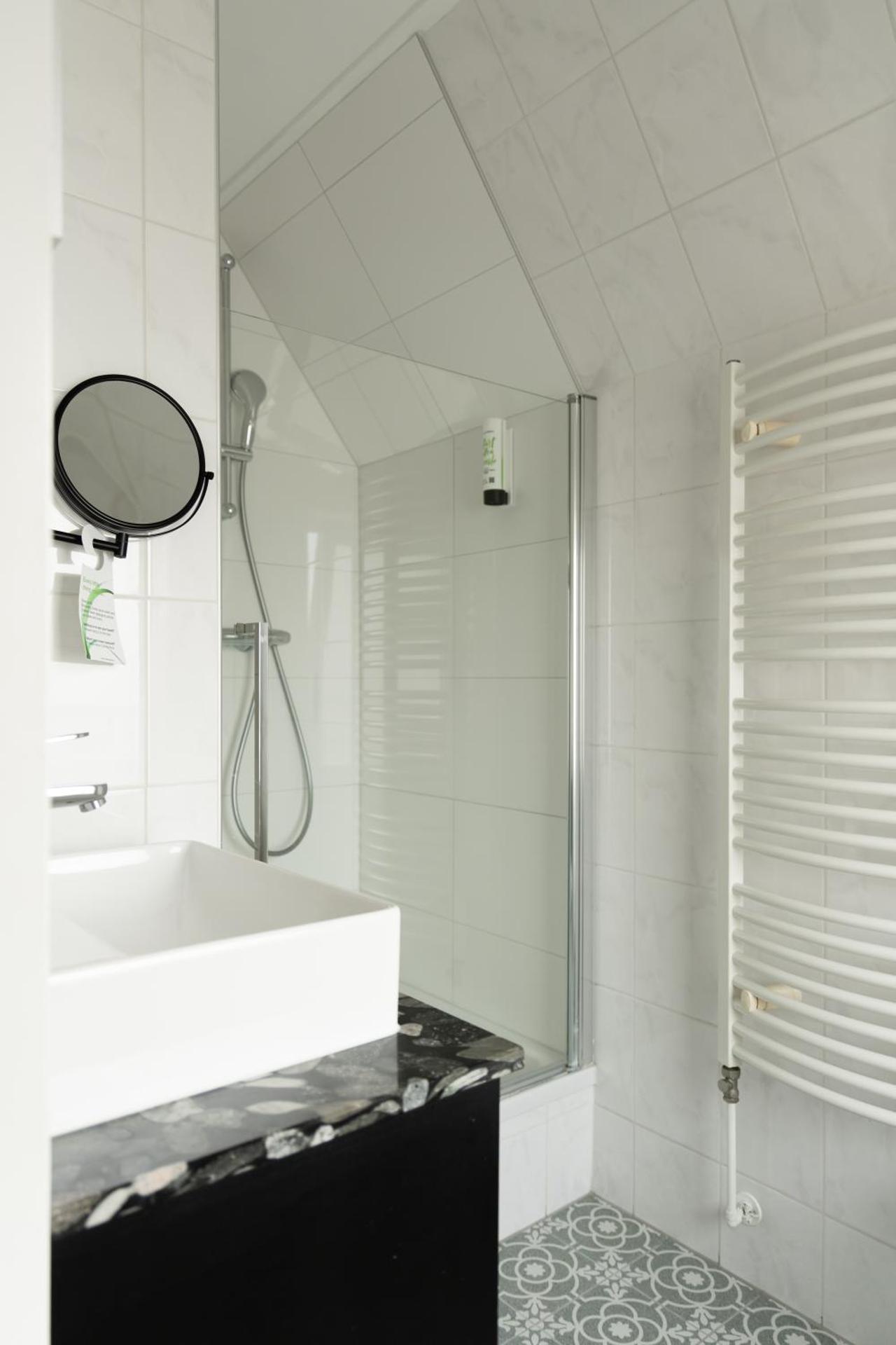 Budget Double Room - no pets allowed