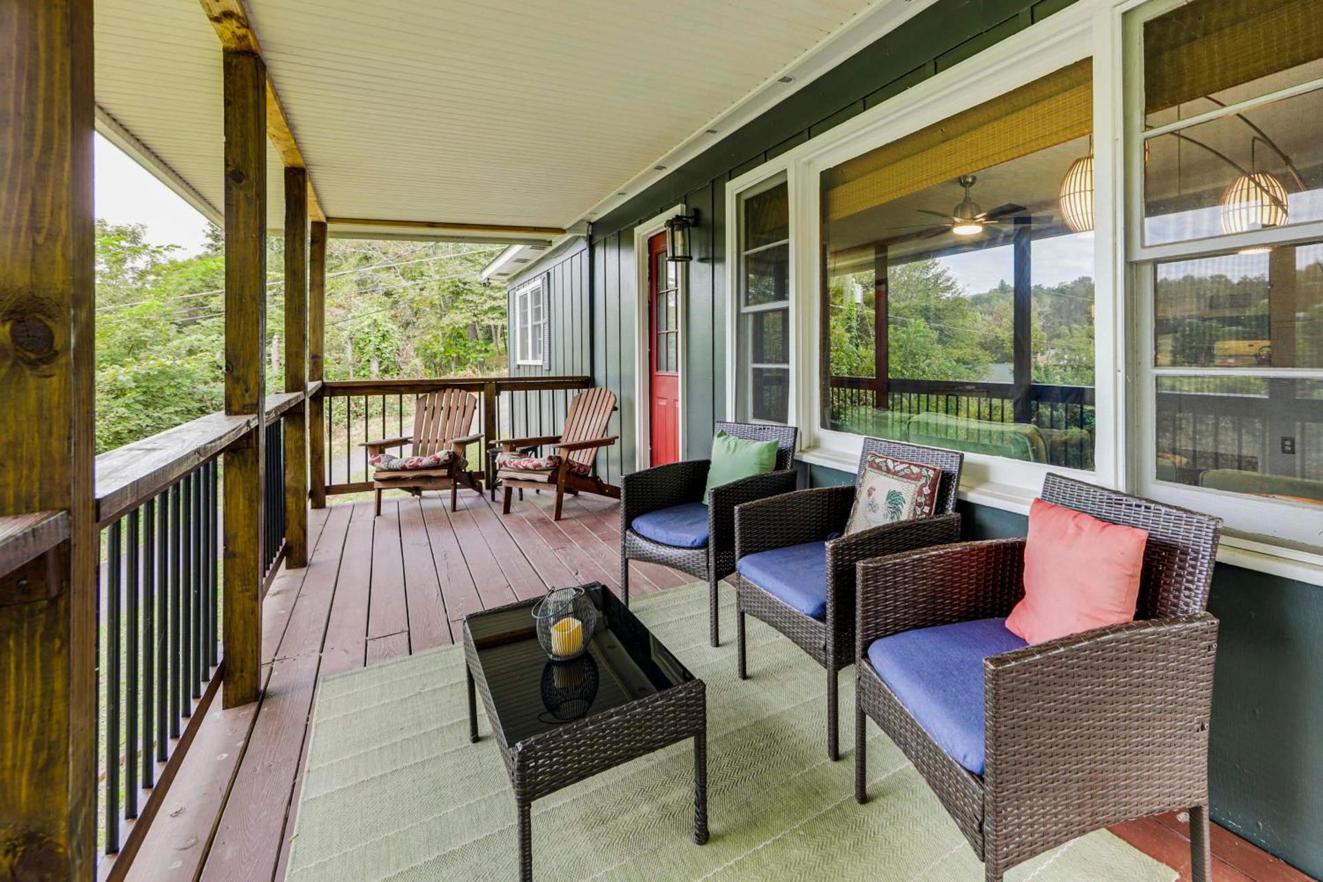 Sylva Riverfront Cabin Near WCU Pet-Friendly!
