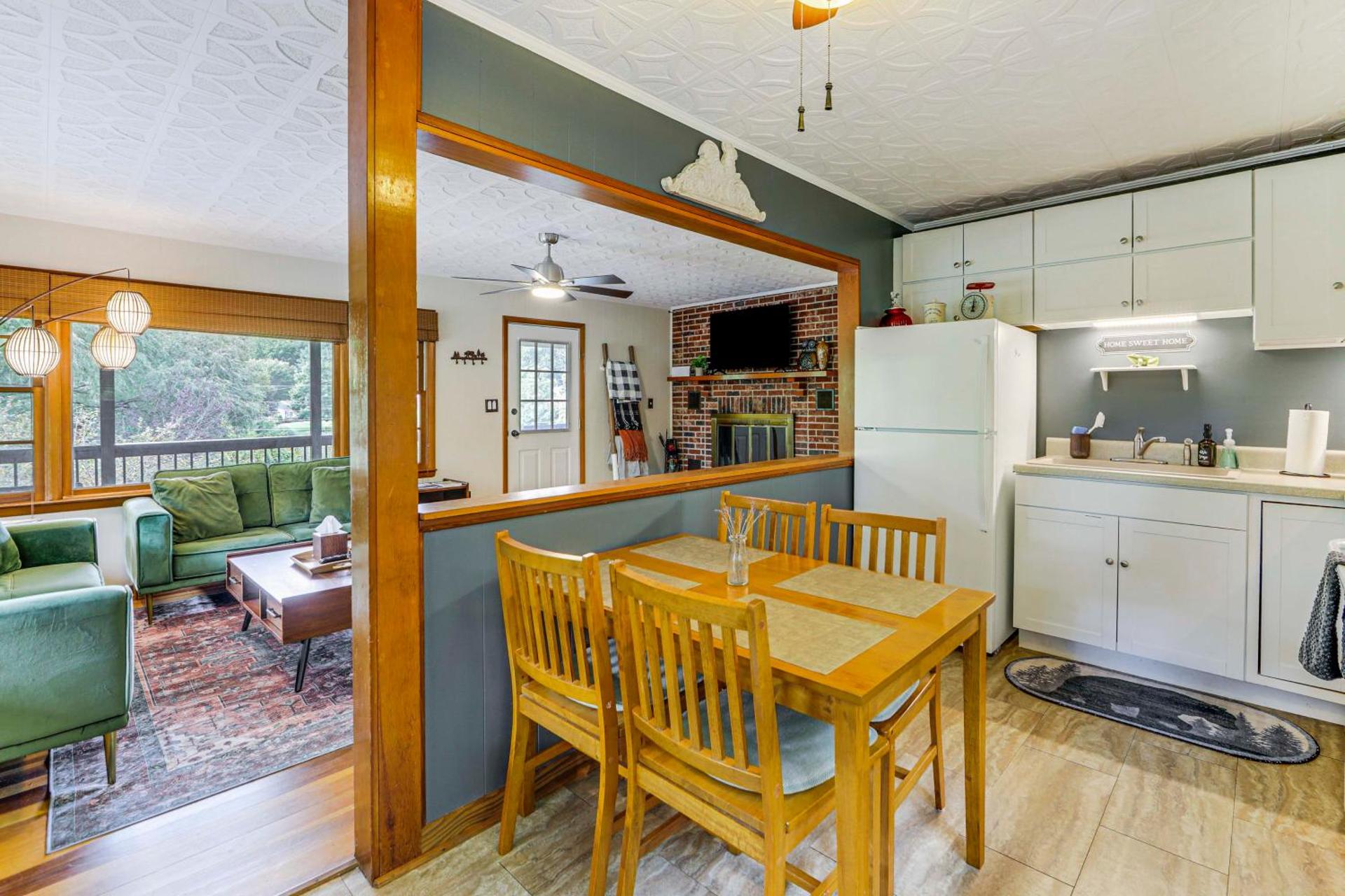 Sylva Riverfront Cabin Near WCU Pet-Friendly!