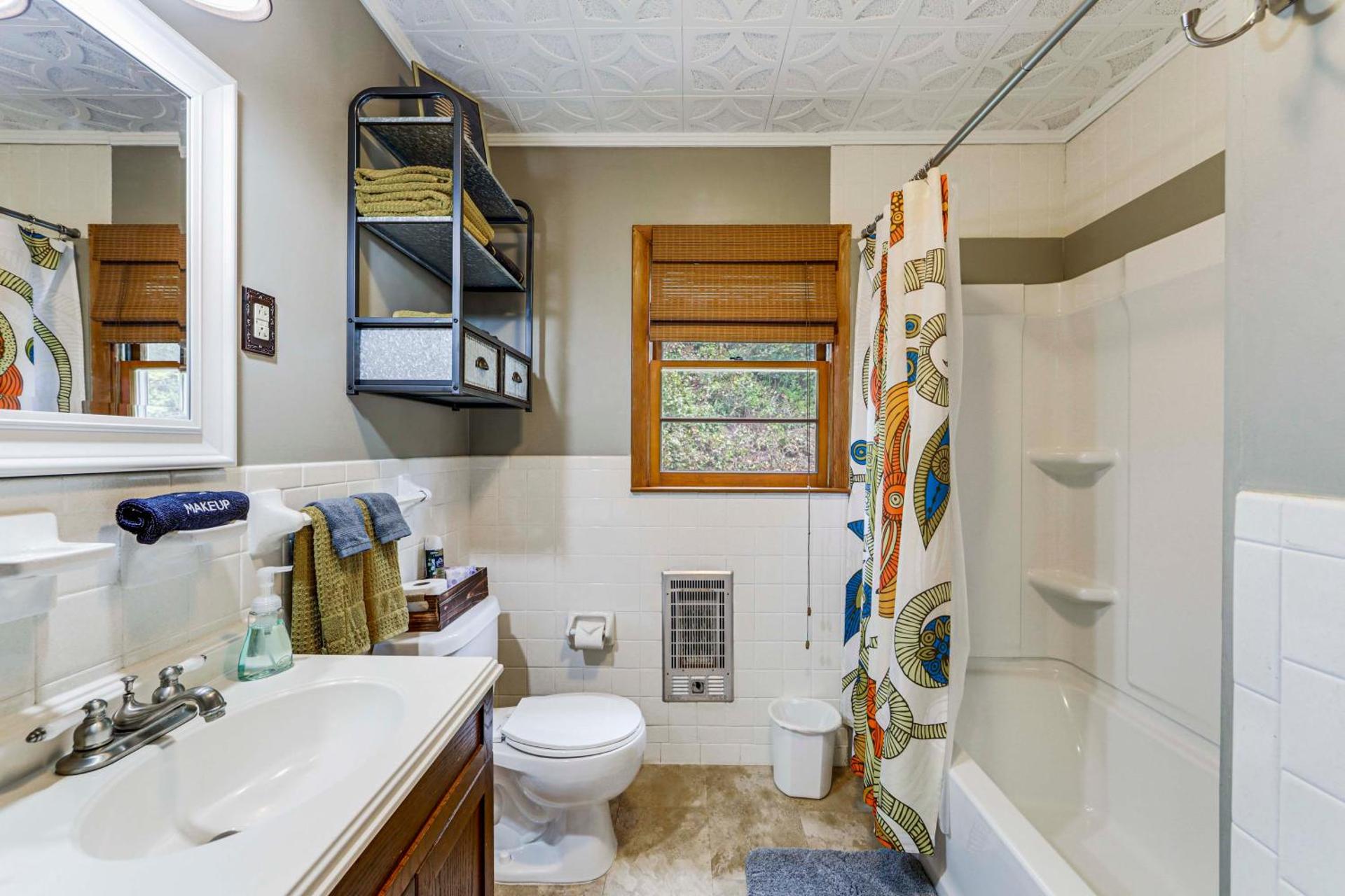 Sylva Riverfront Cabin Near WCU Pet-Friendly!