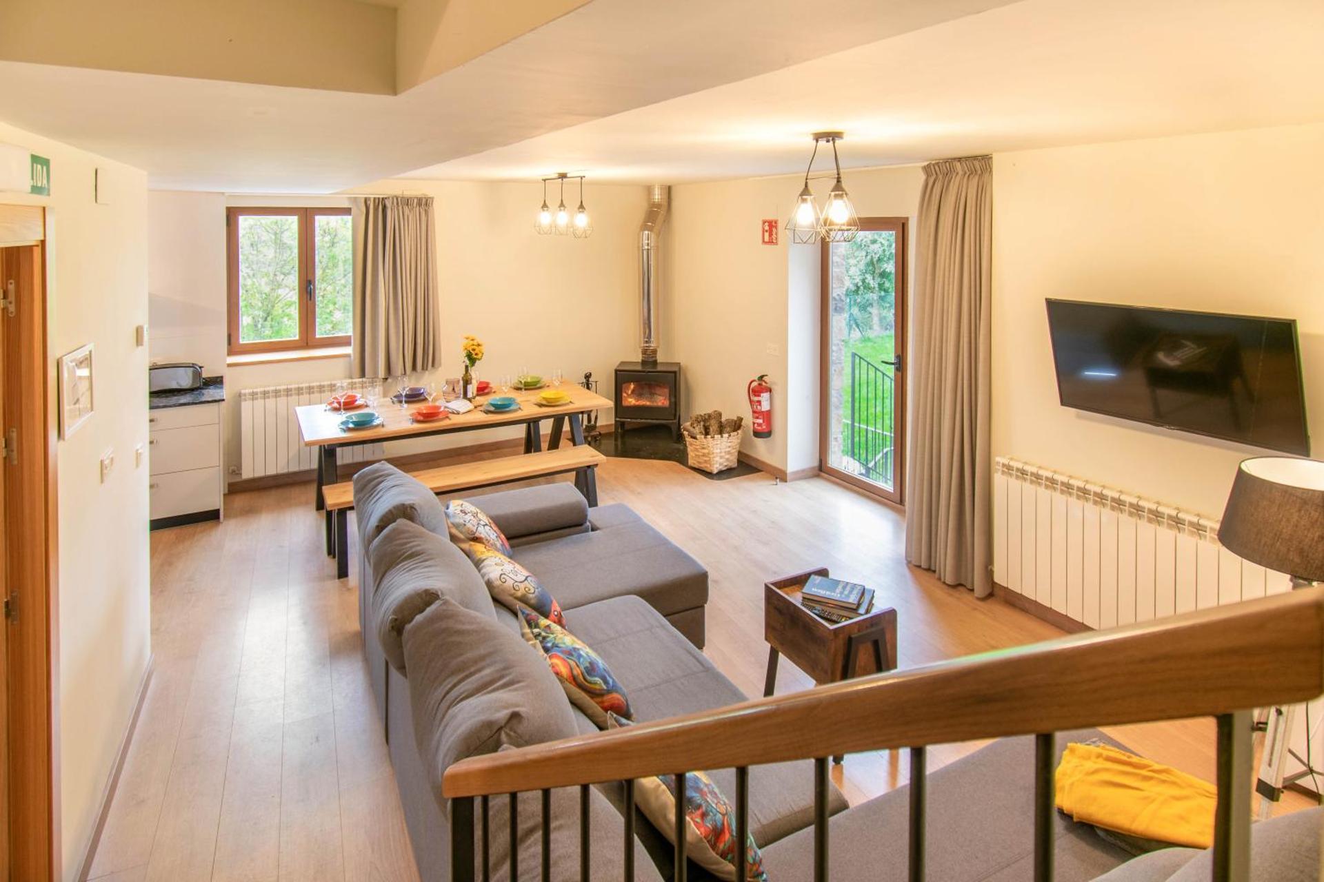 Preciosa casa rural con jardin cerca de Pamplona