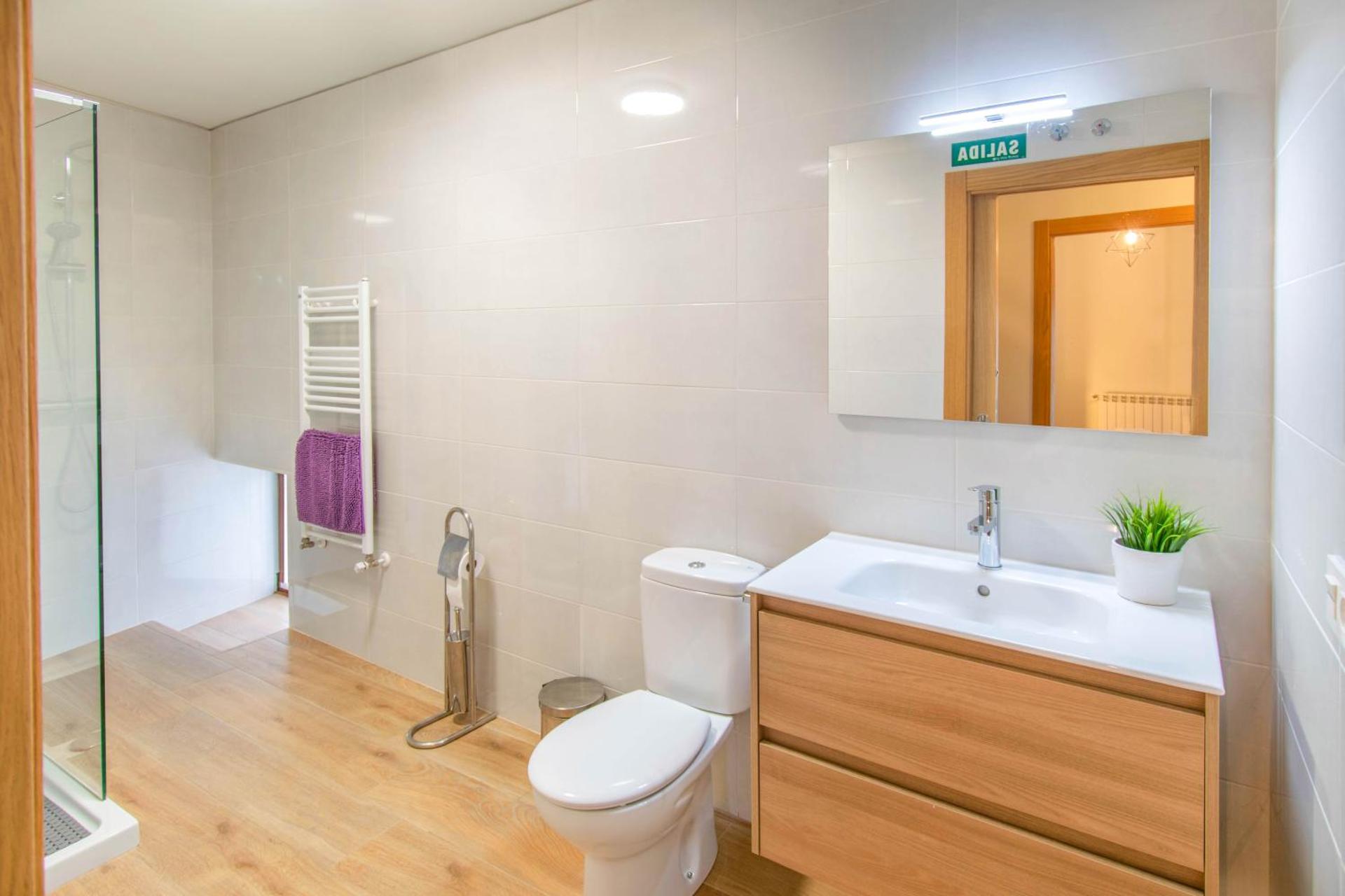 Preciosa casa rural con jardin cerca de Pamplona