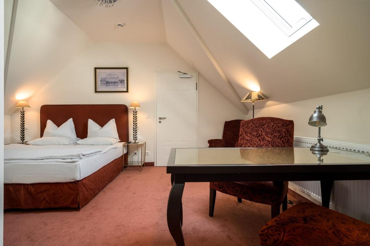 Hotel Villa am Stadthafen