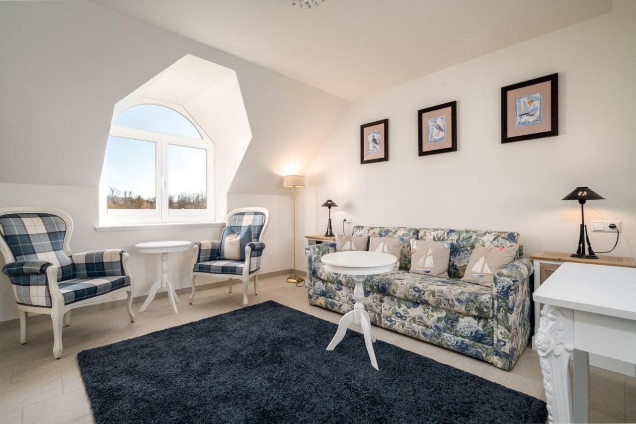 Hotel Villa am Stadthafen