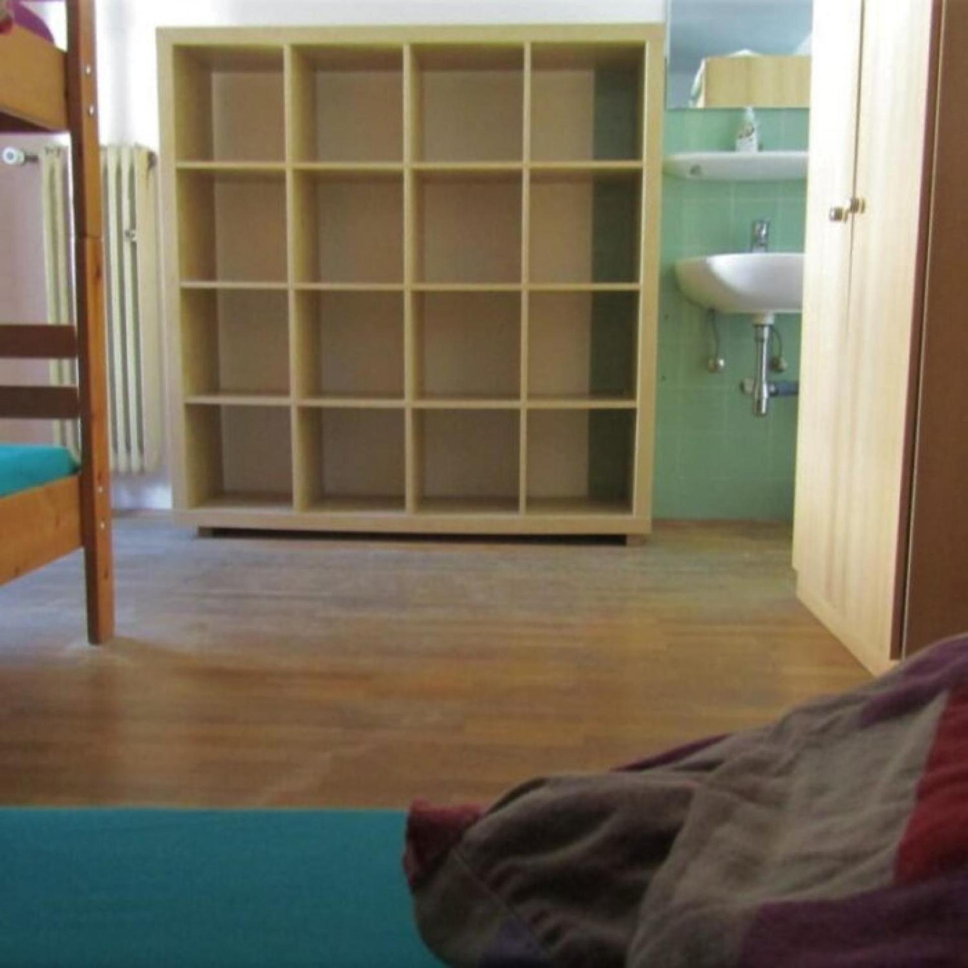 SnowBunnys BackPackers Hostel