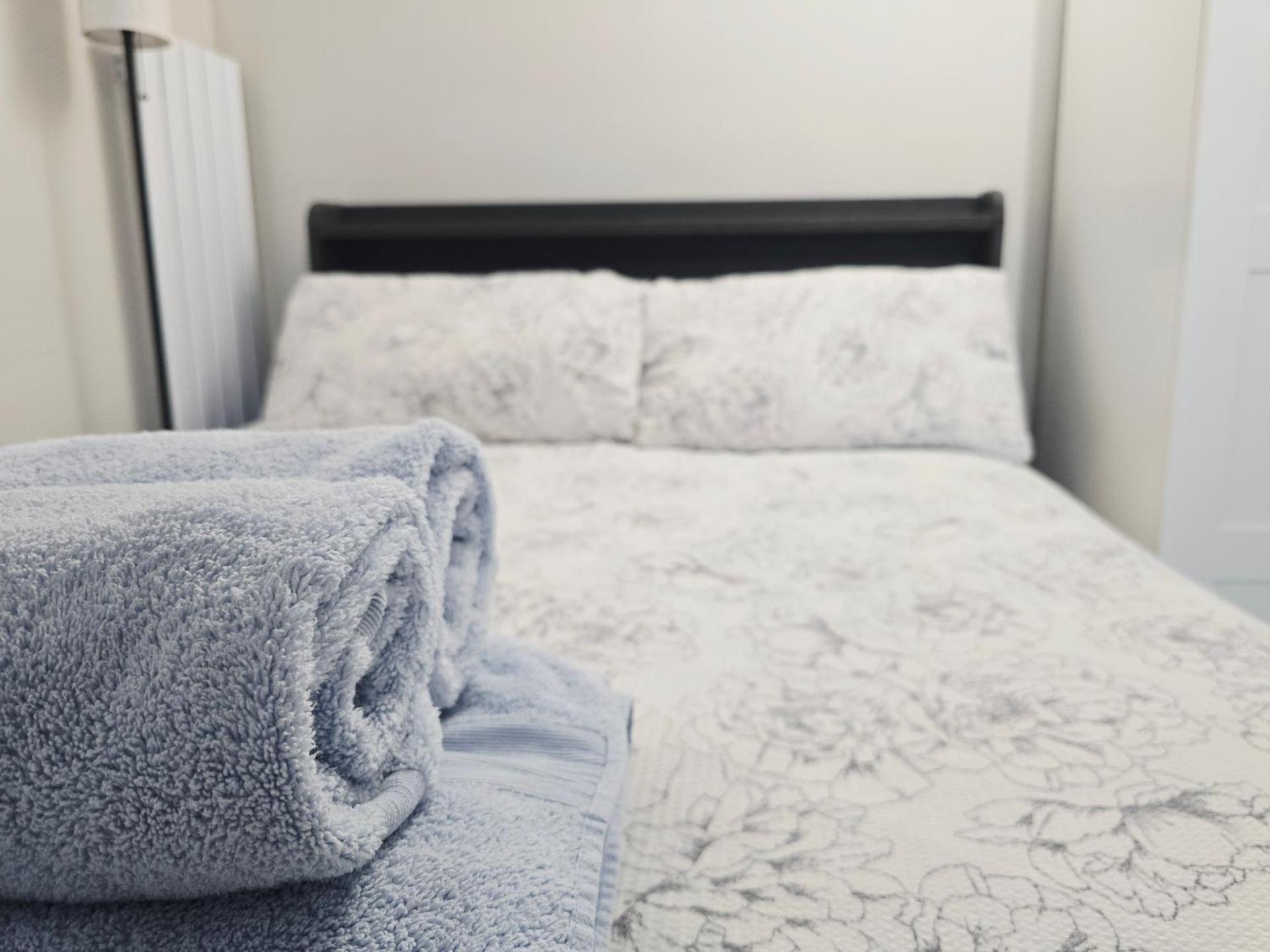 Cosy studio Victoria