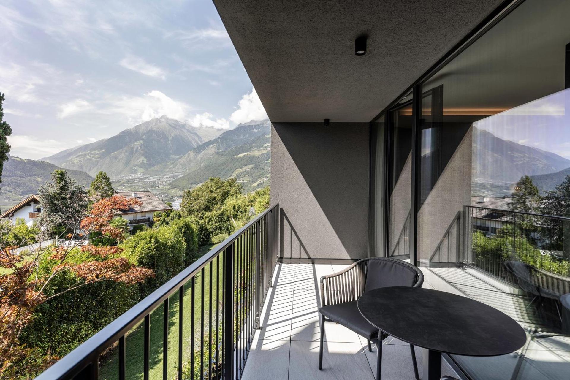 Deluxe Suite (Upper Floor)