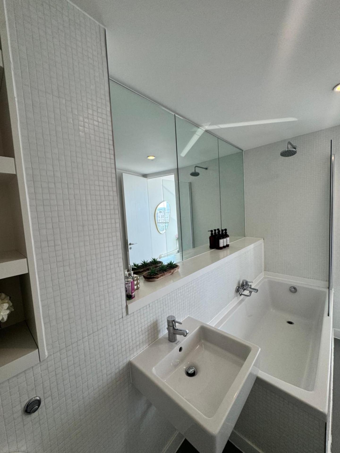 Luxurious Rotunda City View Apartment in Birmingham City Centre