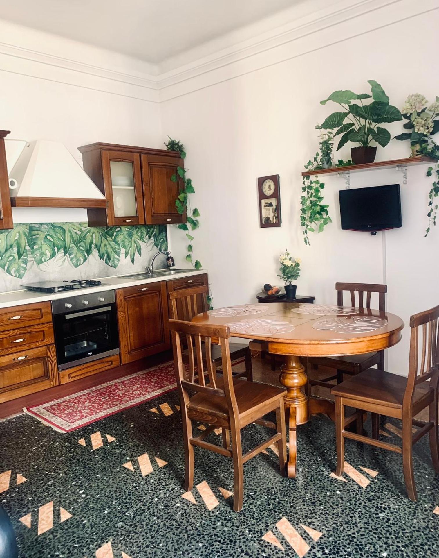 Porto Di Colombo - Affittacamere vicino spiaggia e città