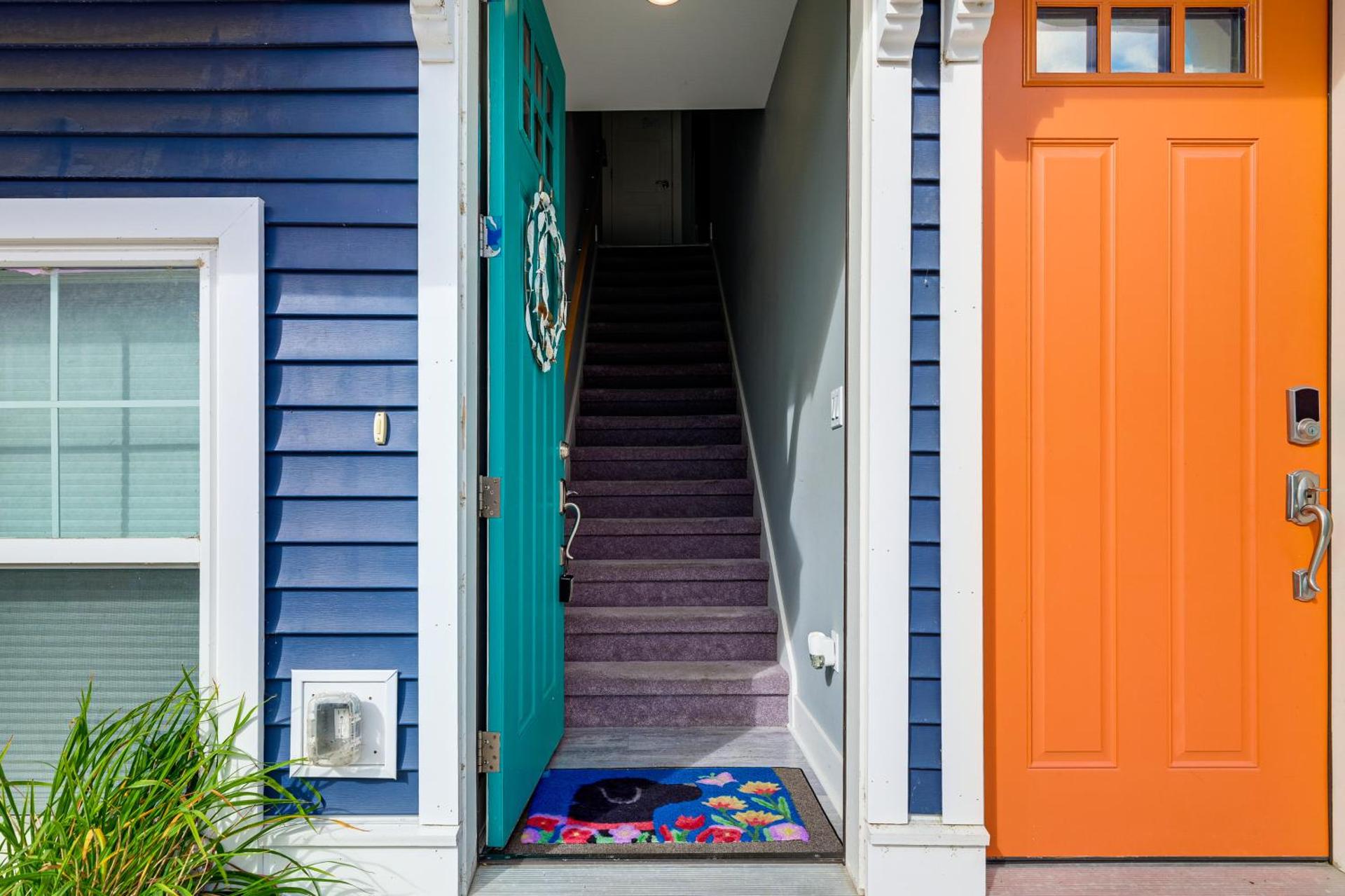 Walk to Dtwn Charlevoix Condo with Fireplace