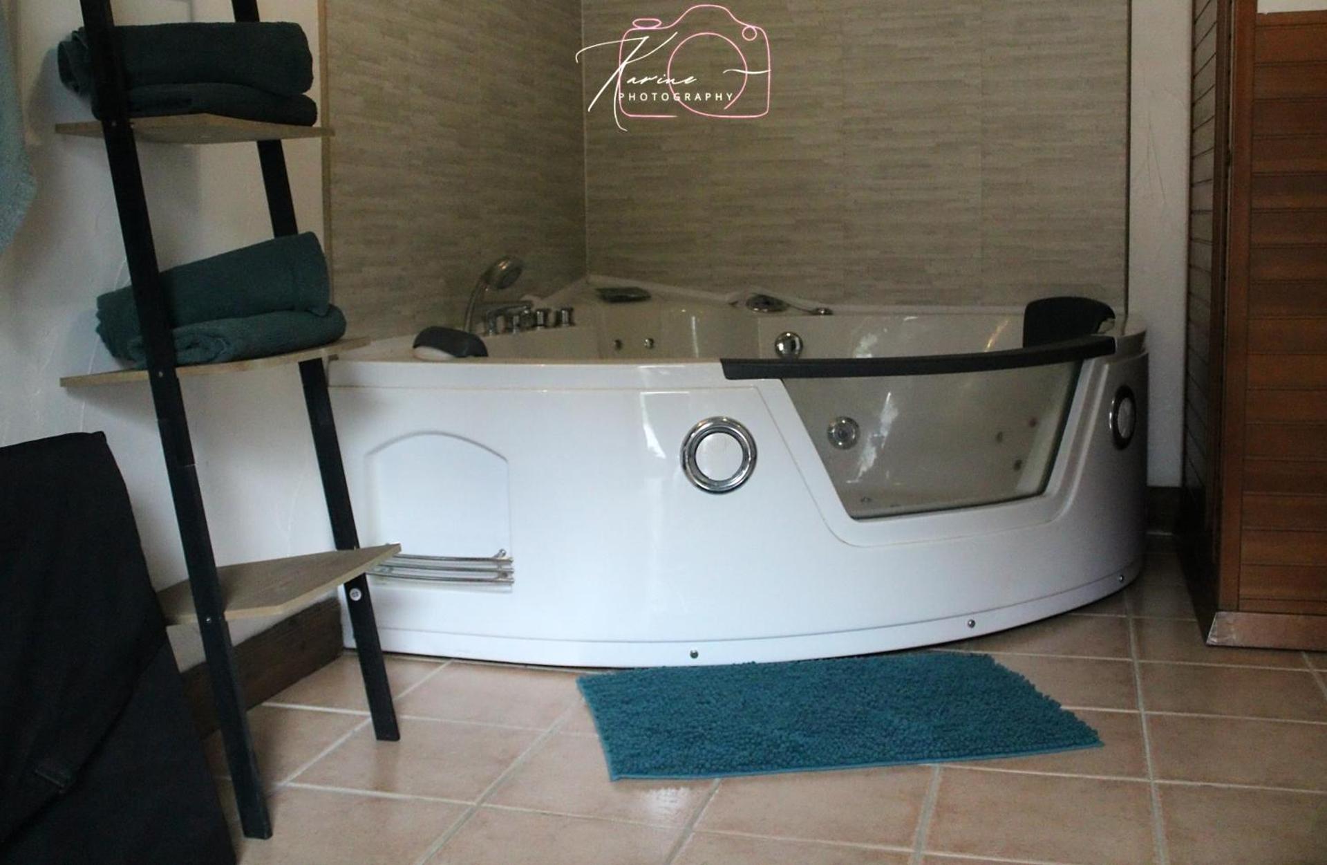 Gîte l'étable détente SALLE SPA EN SUPPLEMENT