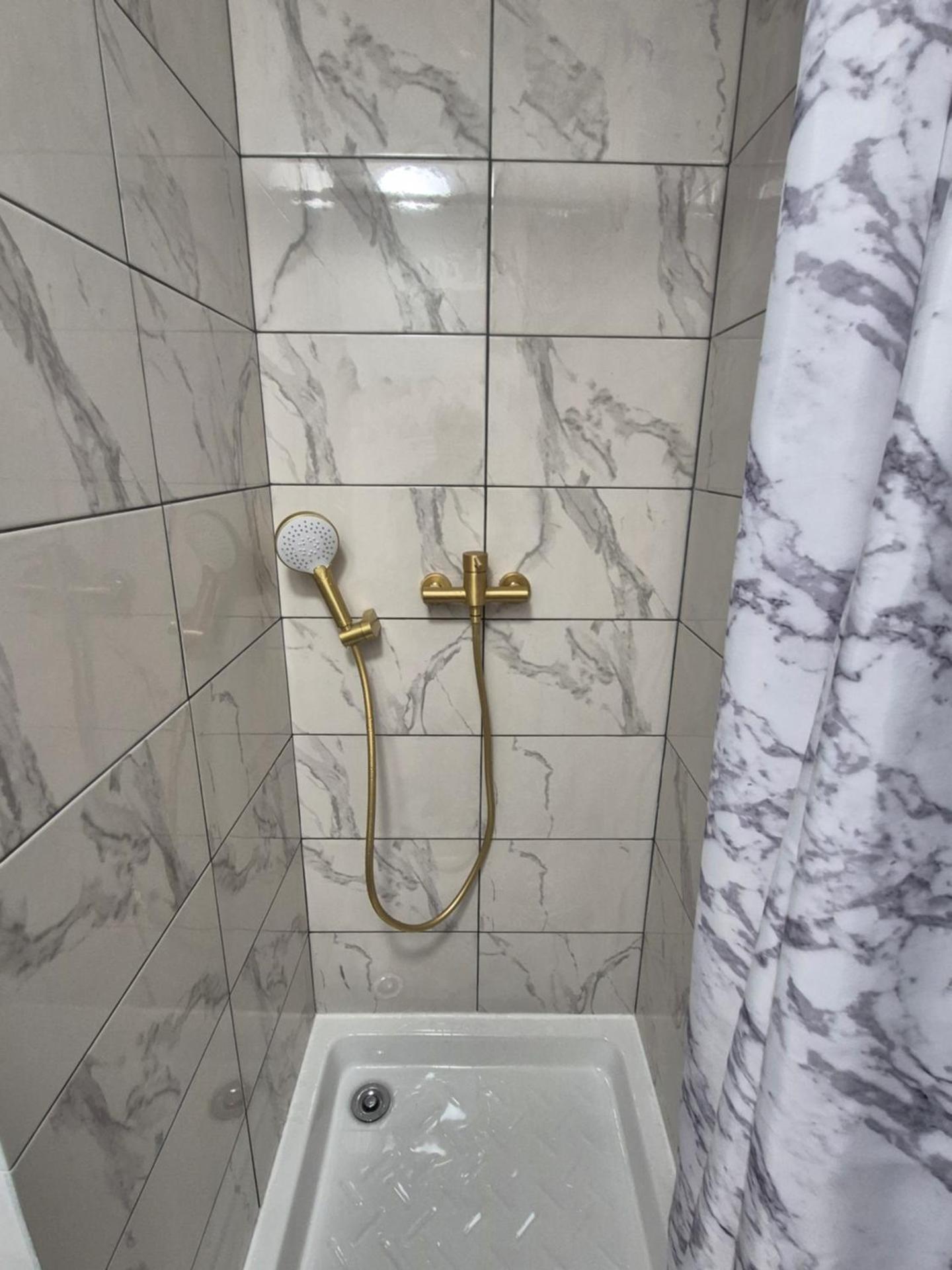 Dobbelt-/2-personersværelse med haveudsigt