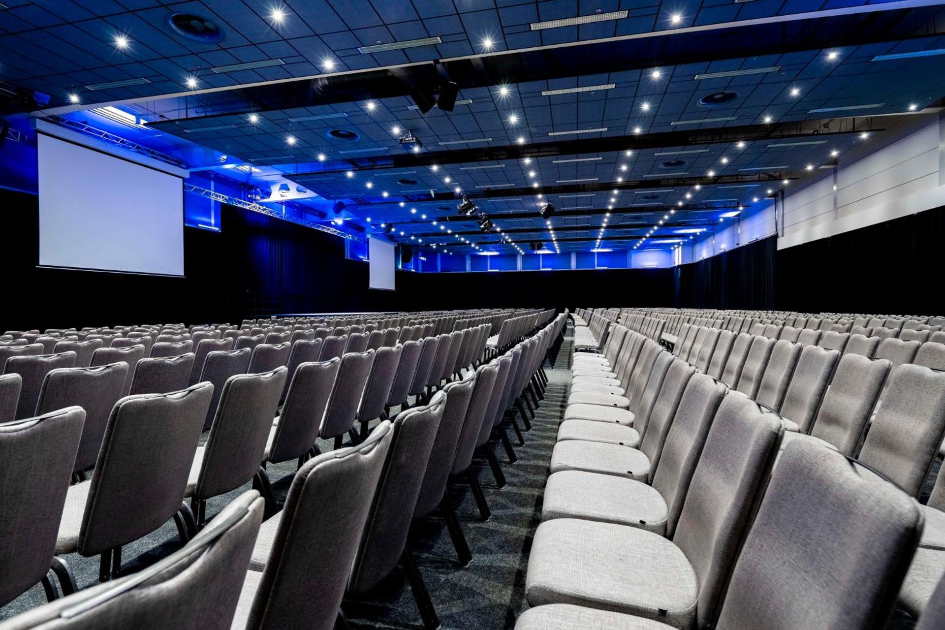 Meeting/conference room