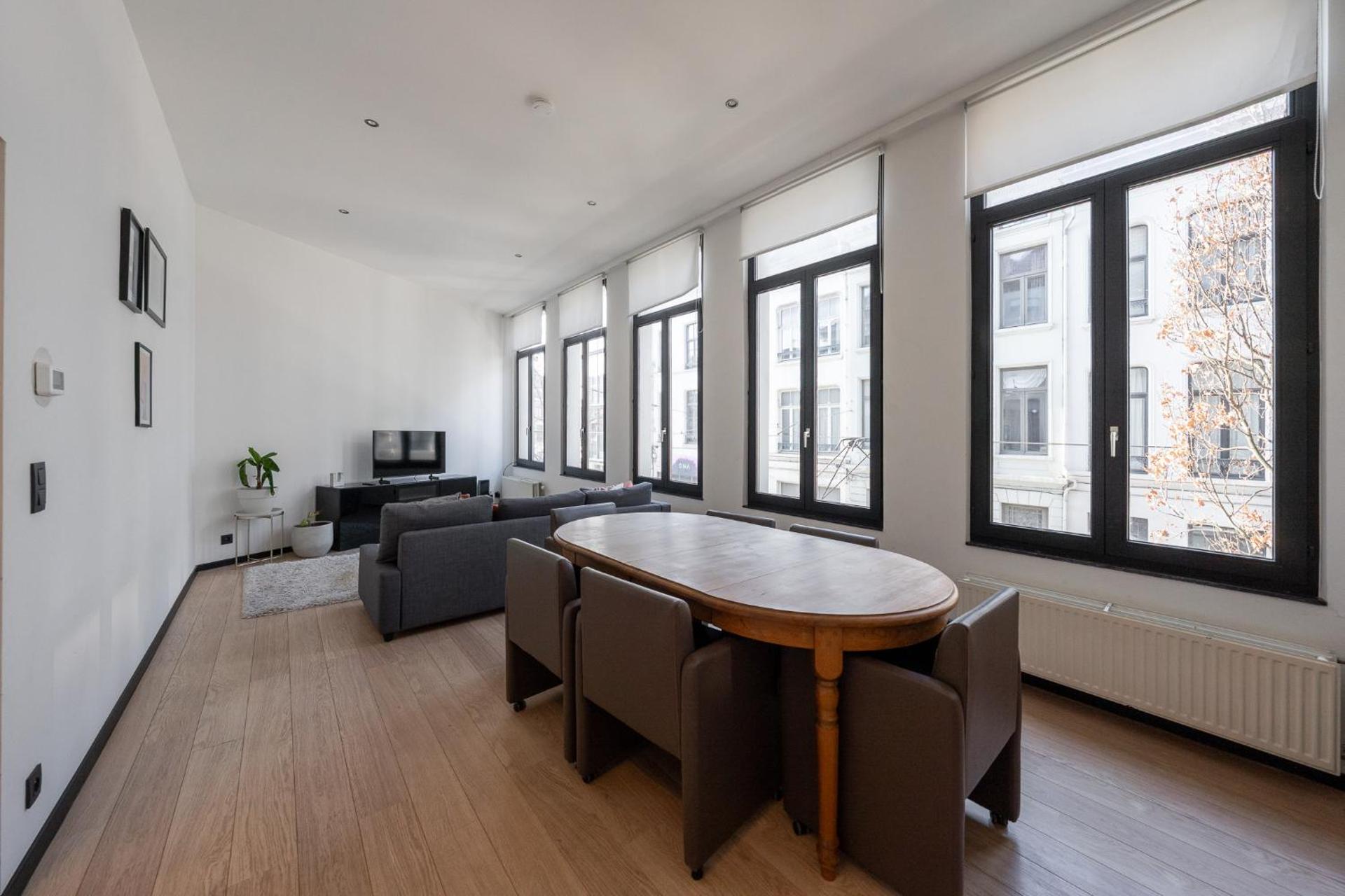 A Marbled Touched Haven