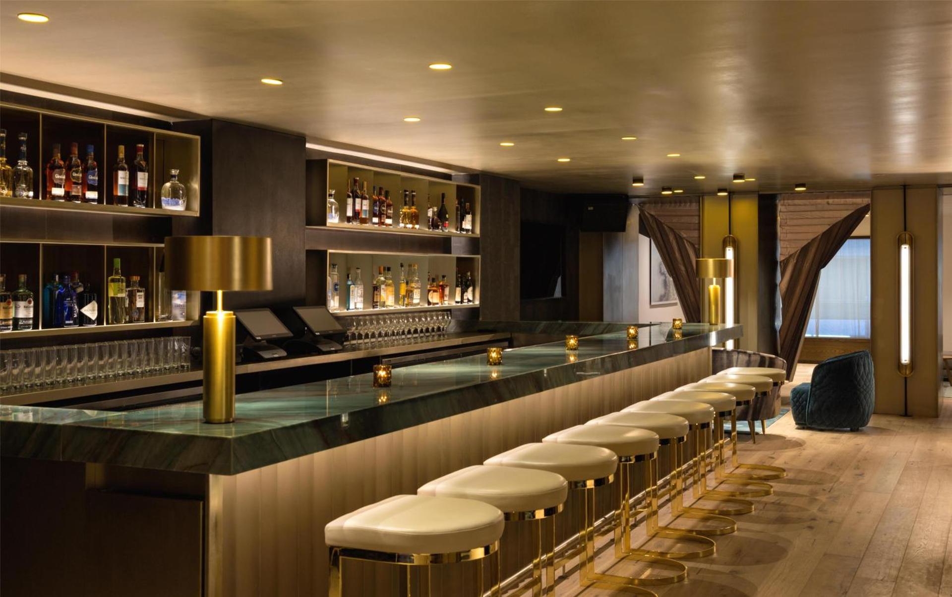 Lounge or bar