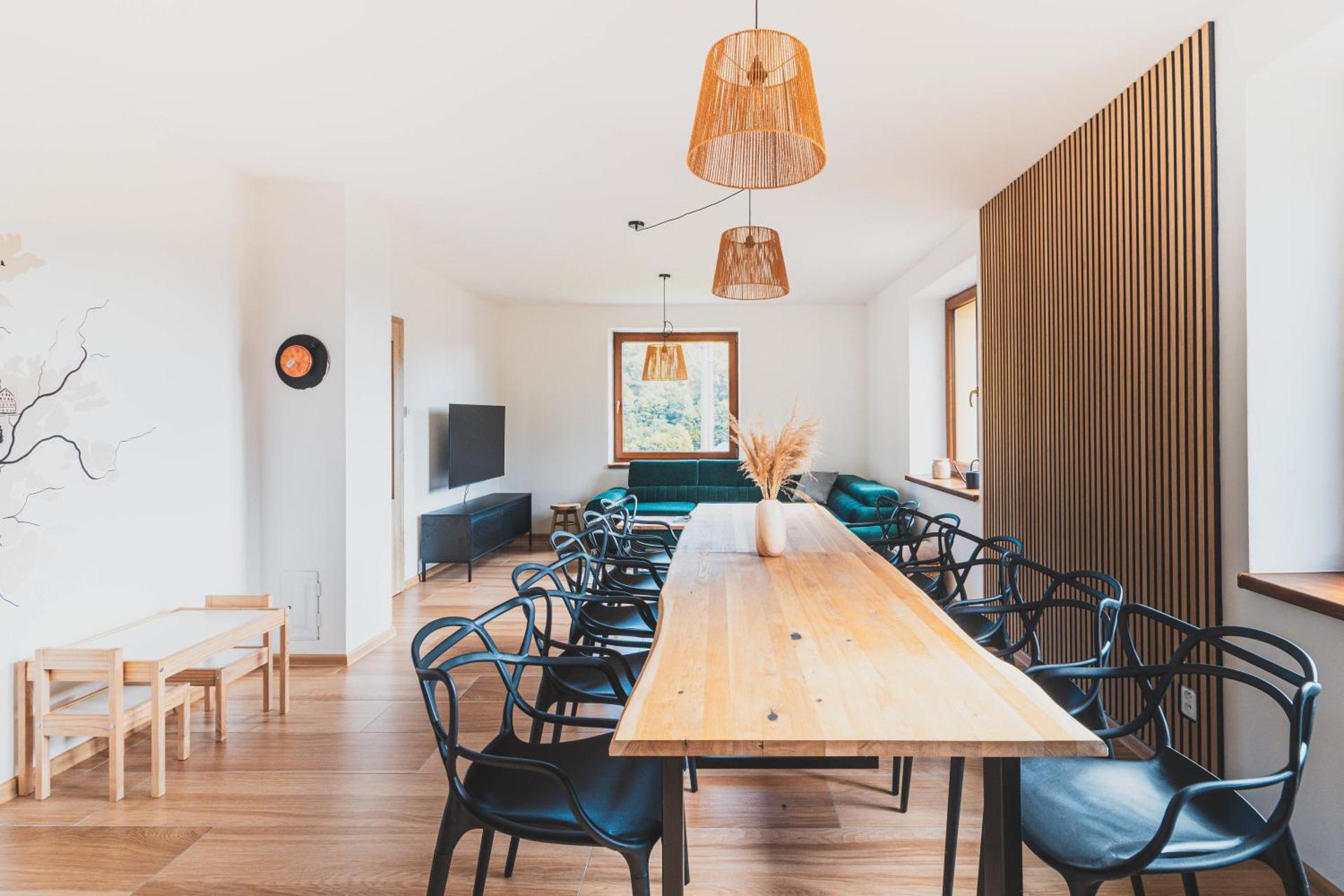 Communal lounge/ TV room