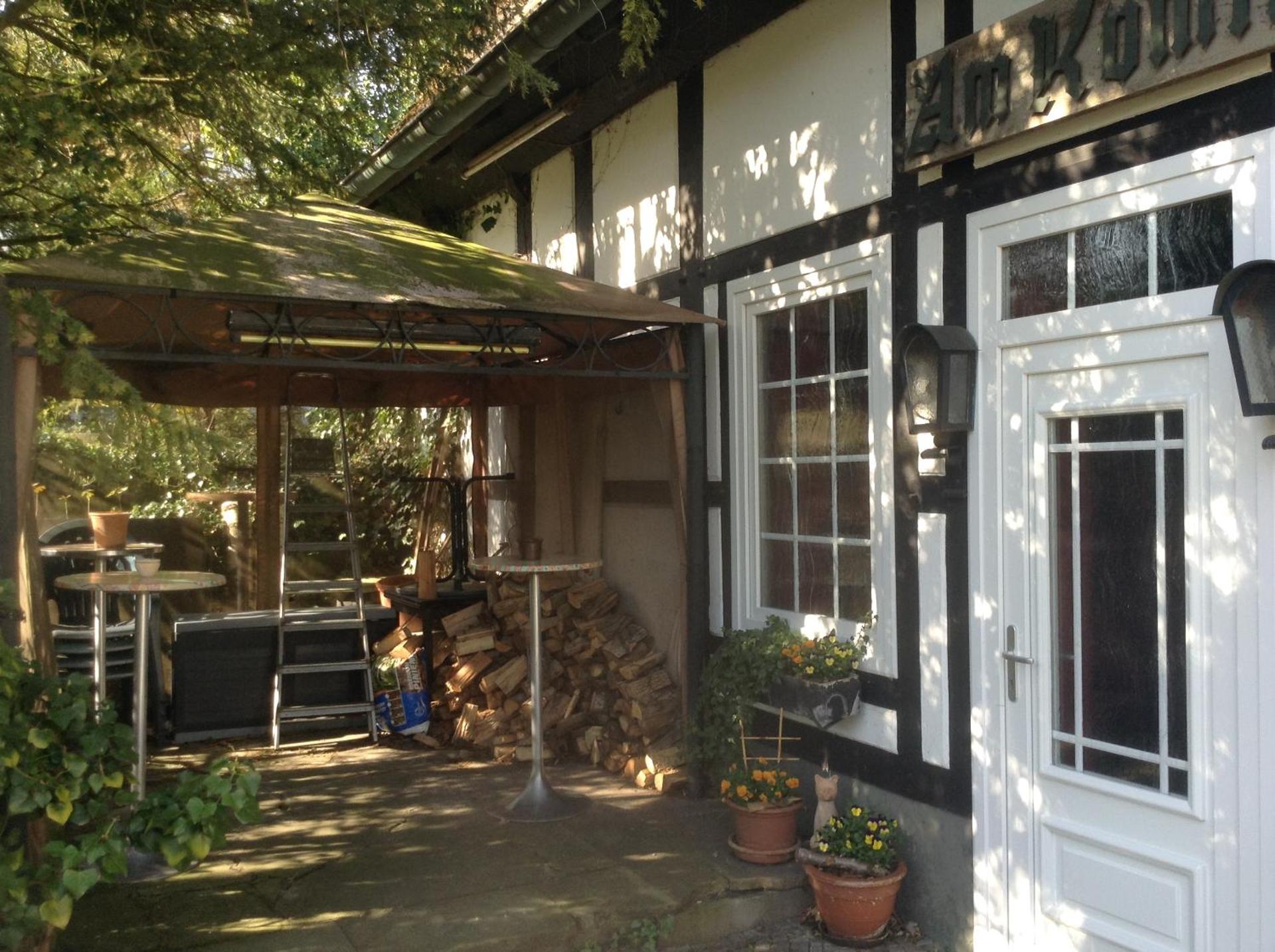 Double or Twin Room with Shared Bathroom