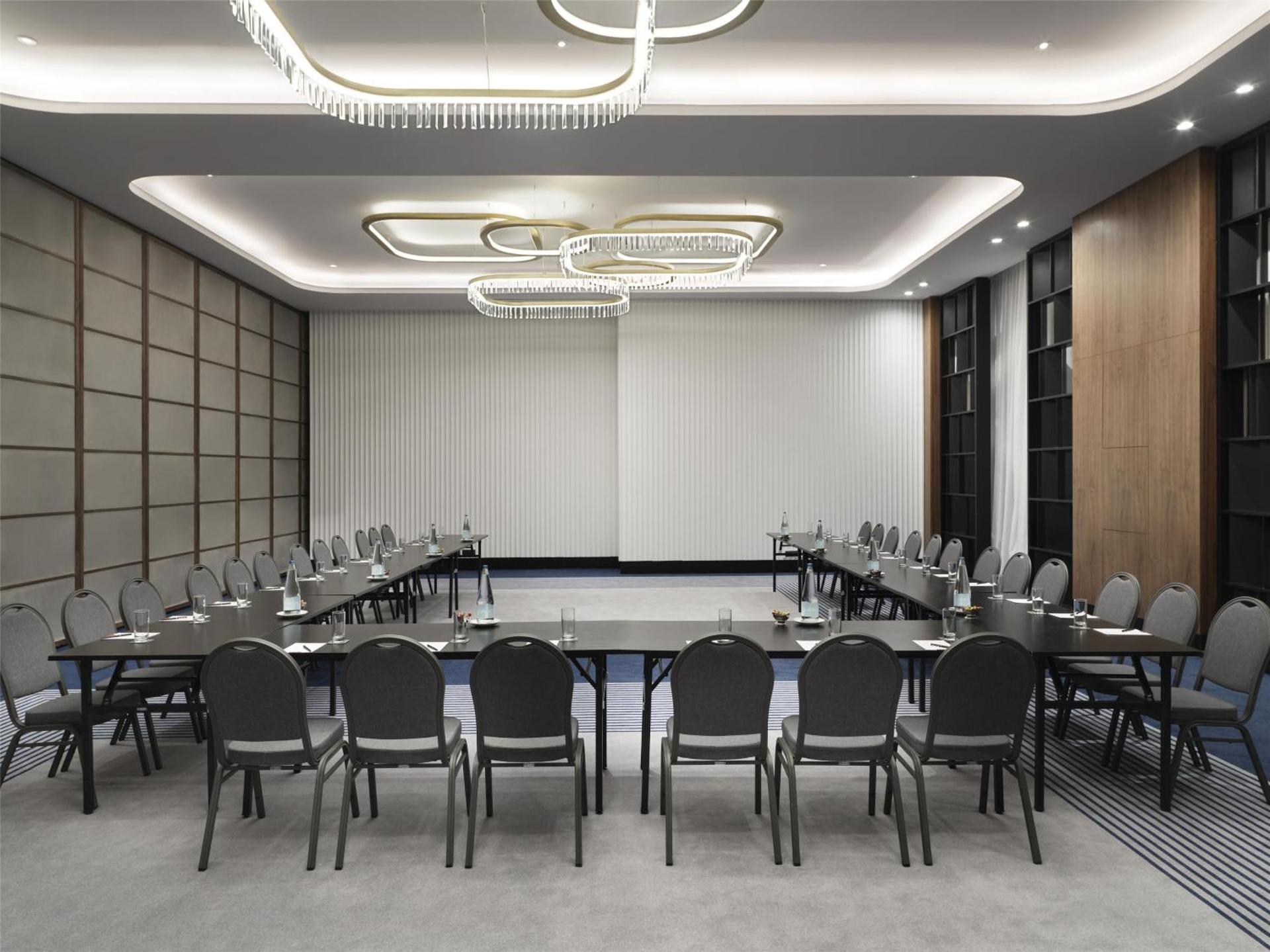 Meeting/conference room