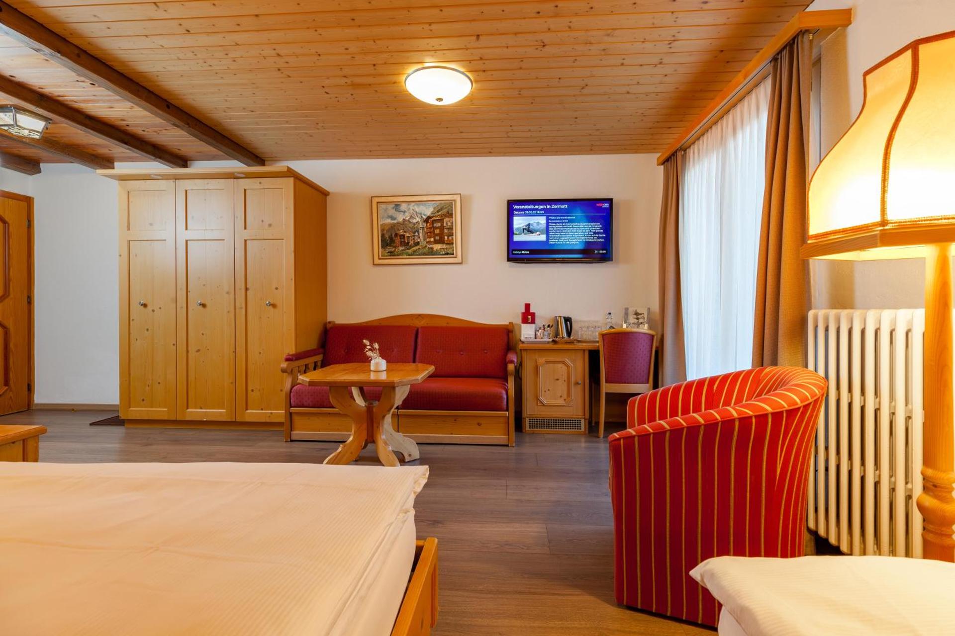 Photo of the whole room