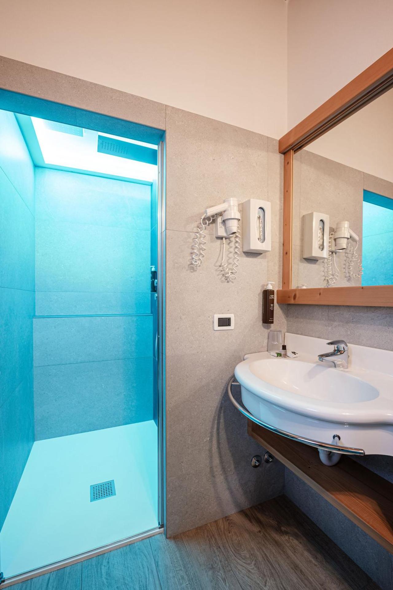 Double Room with Spa Bath