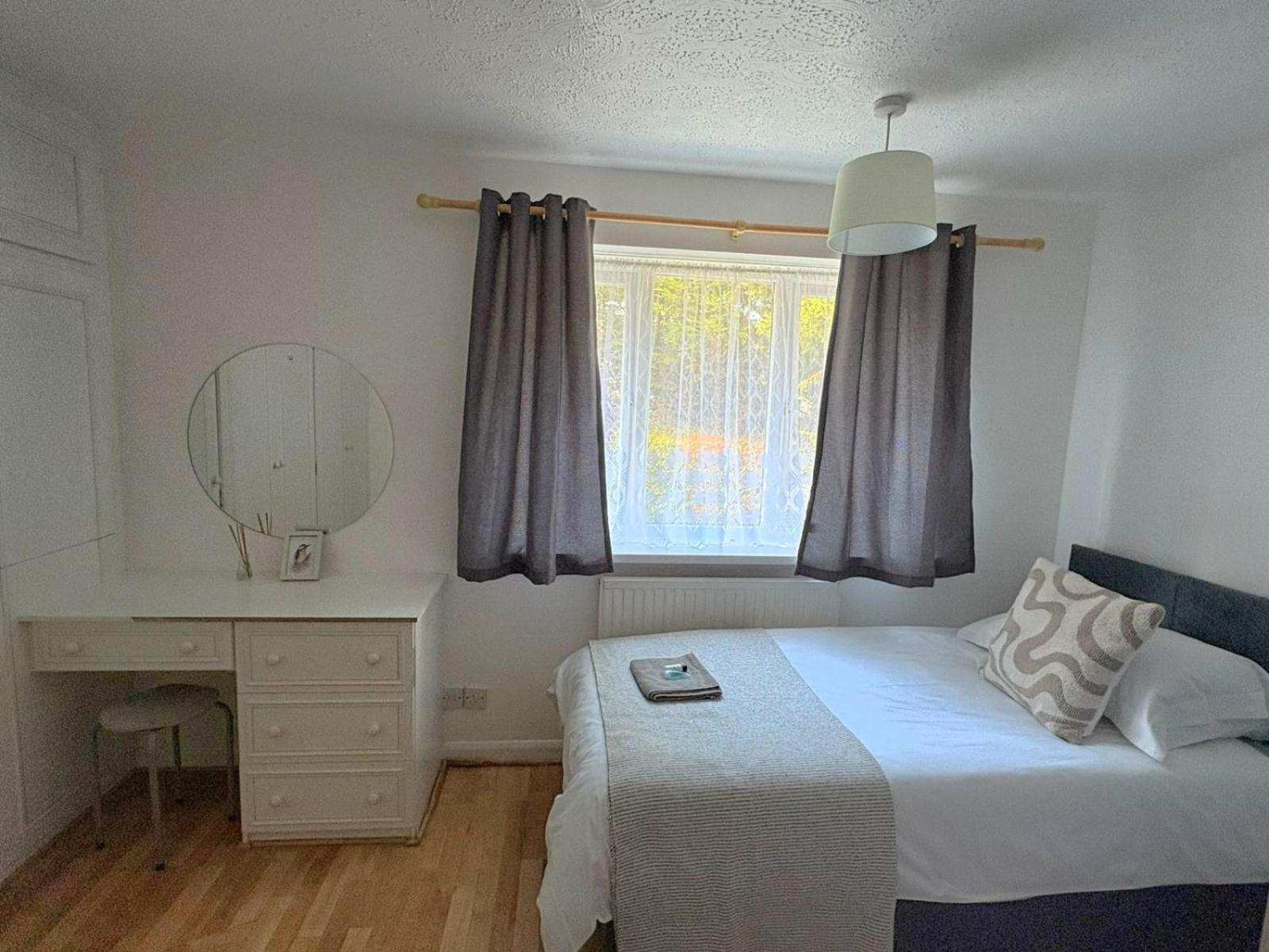 Klinspaces for contractors and family holidays