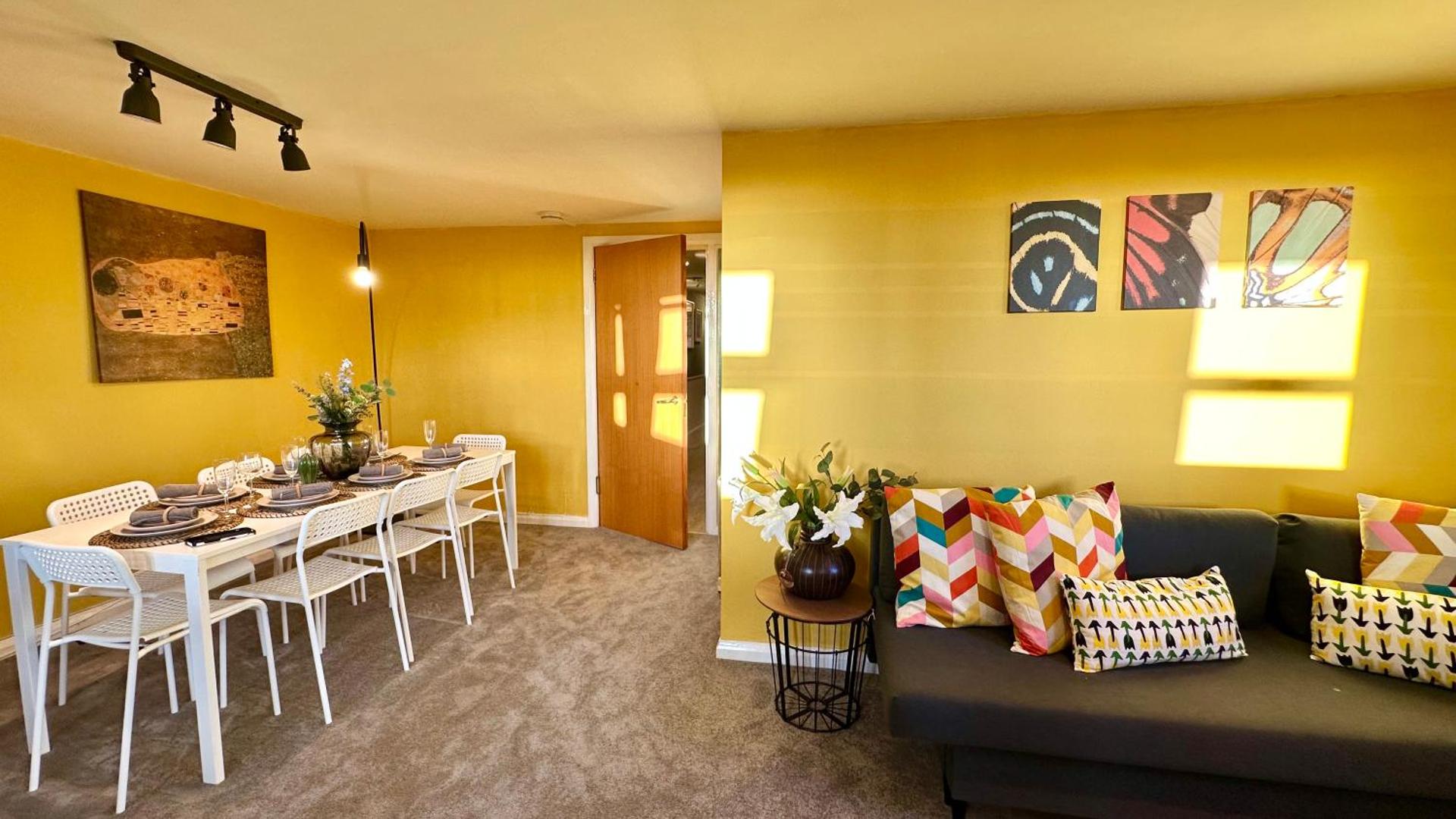 Sunny day new flat with 5 beds