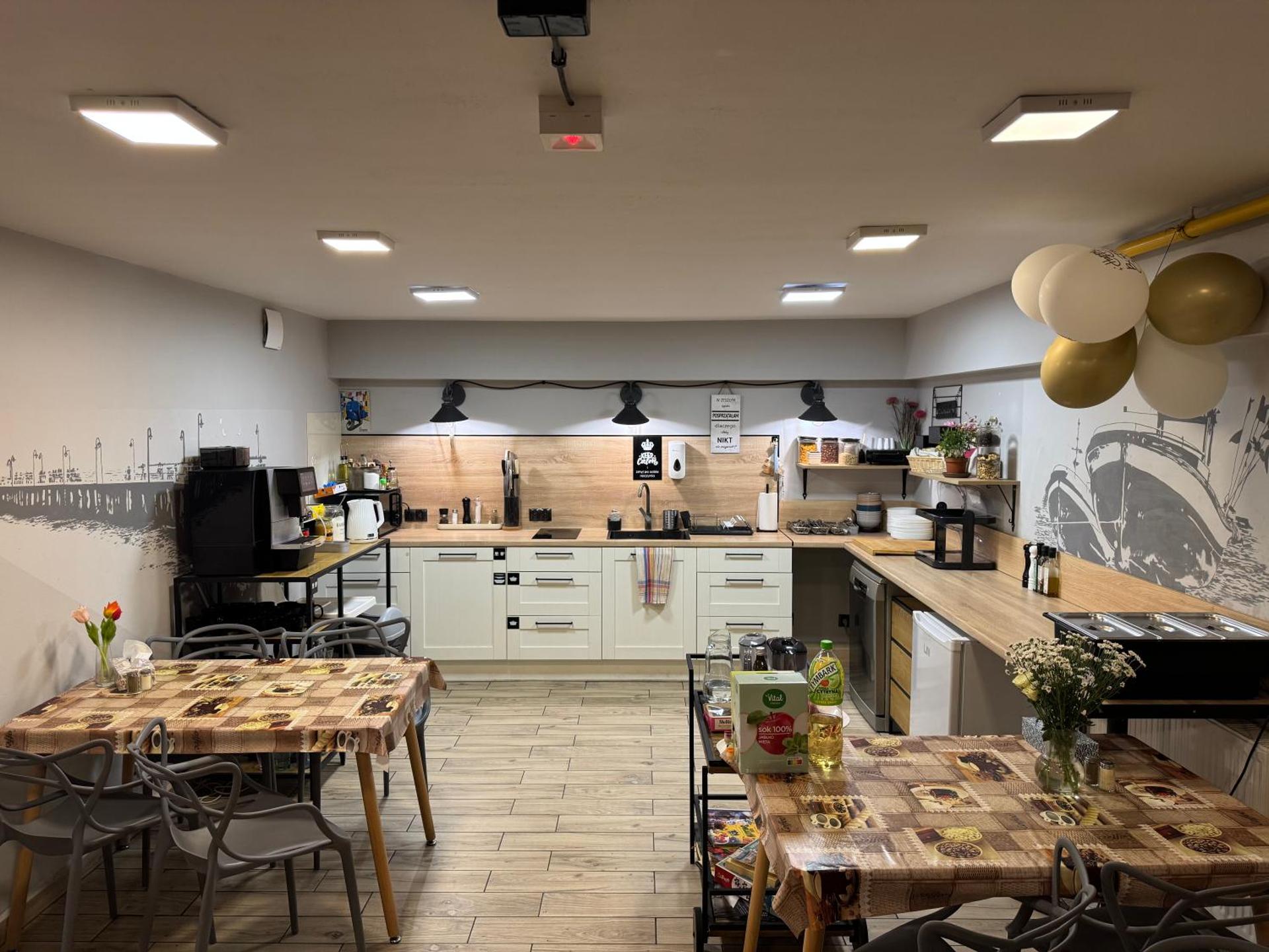 Coffee/tea facilities