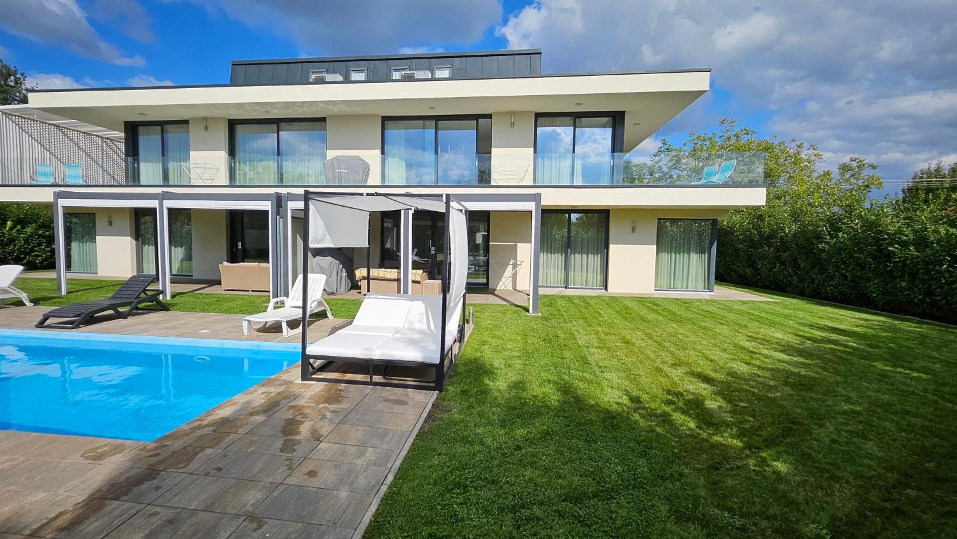 Luxury Apartments in Balatonalmádi, Almádi Lux Apartman III - Pure Gold