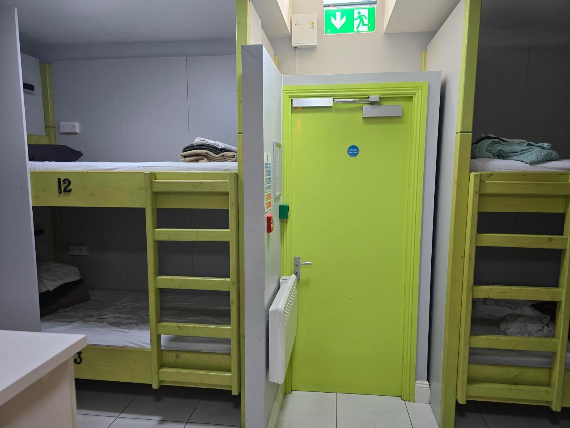 Bed in 16 - Bed Mixed Dormitory Room 