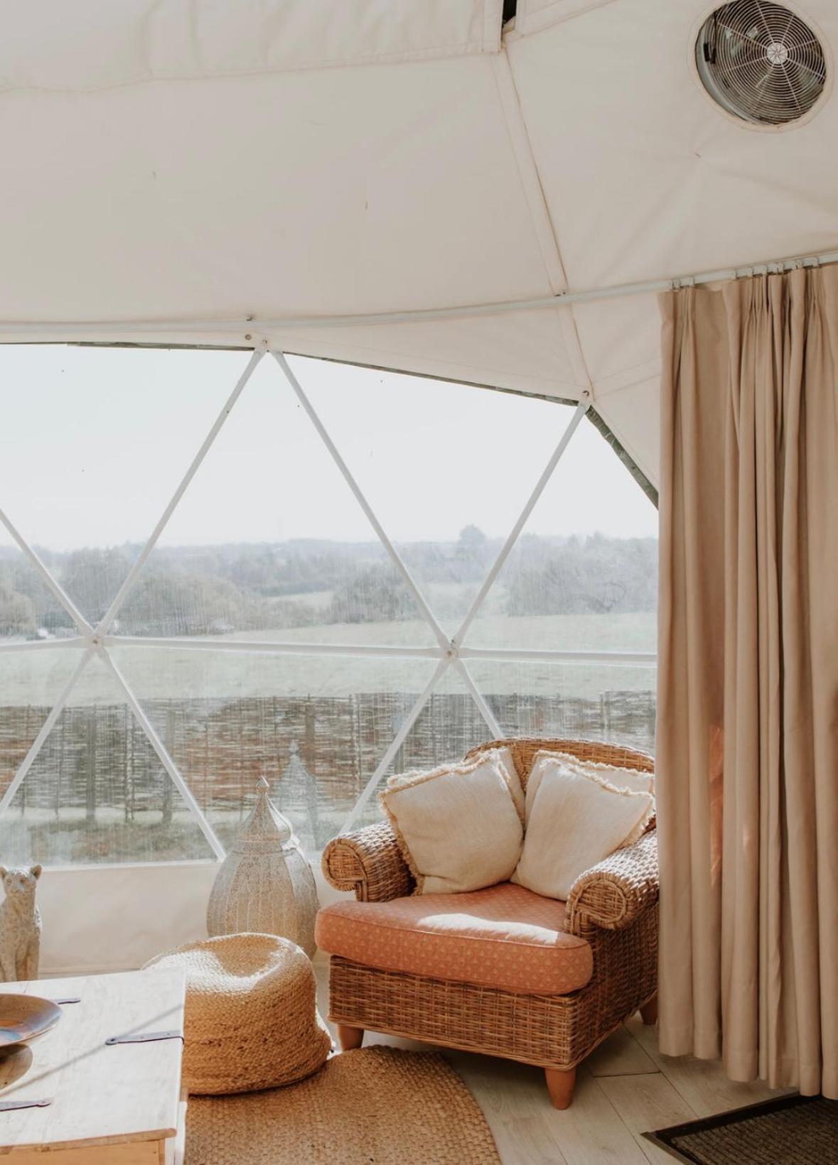 Star Gazing Igloo 1 with cozy log burner