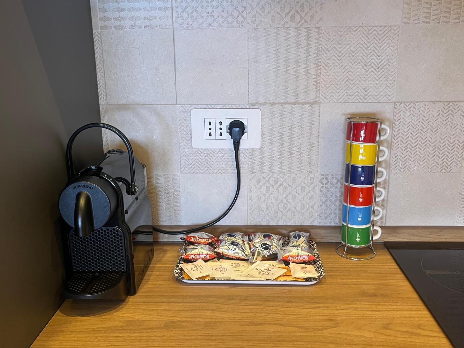 Coffee/tea facilities