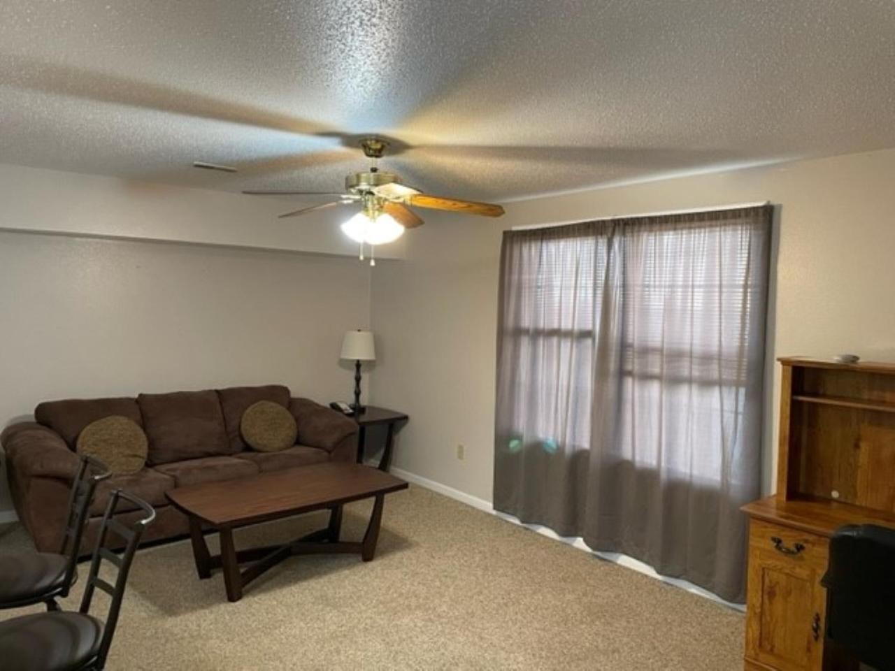 Bell's Extended Stay and Suites