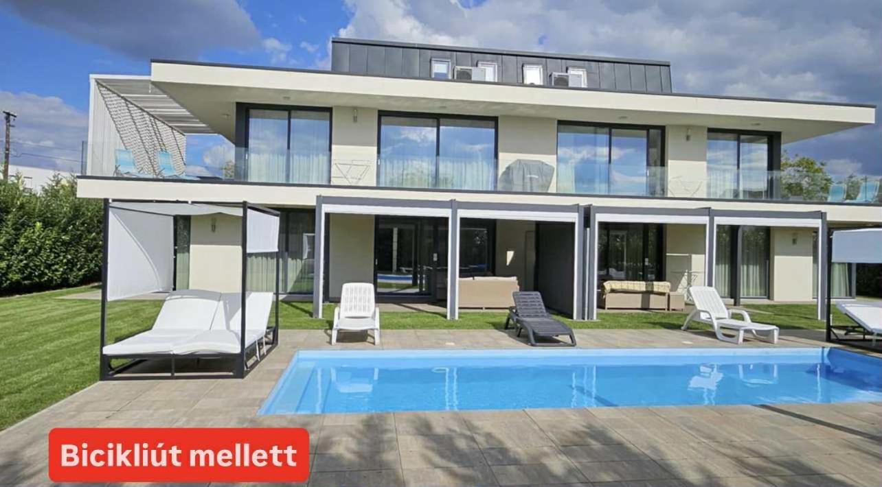 Luxury Apartments in Balatonalmádi, Almádi Lux Apartman III - Pure Gold