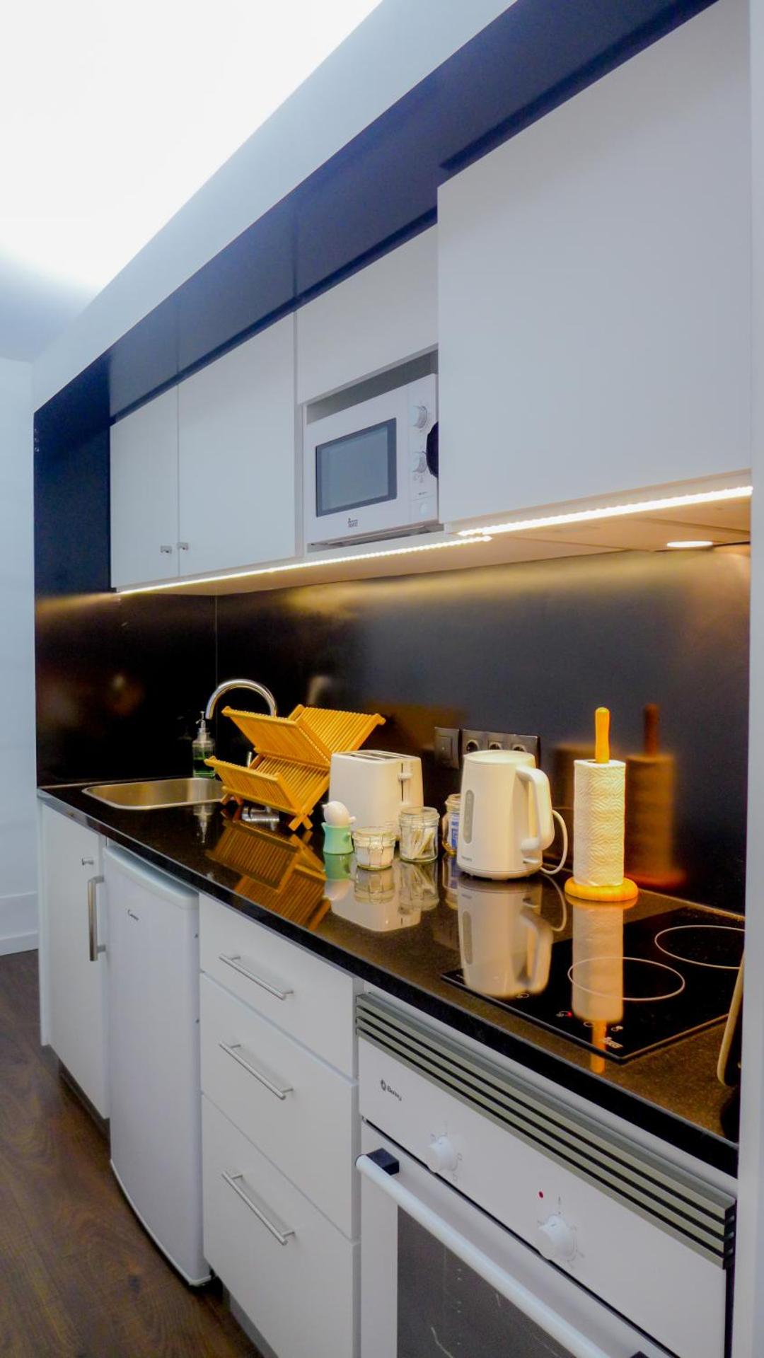 Kitchen or kitchenette