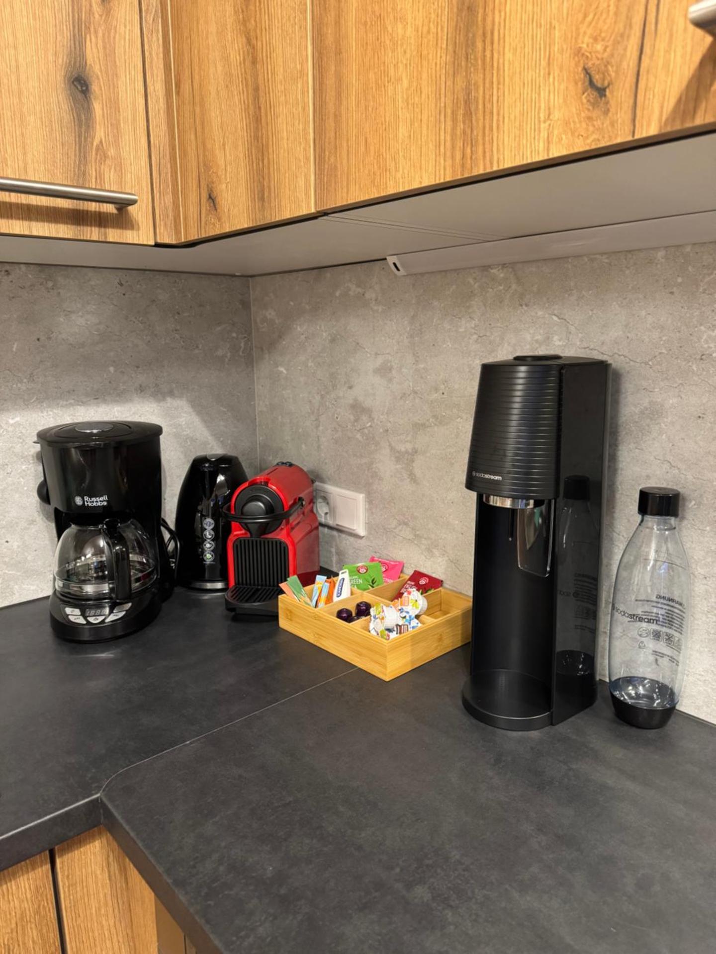 Coffee/tea facilities