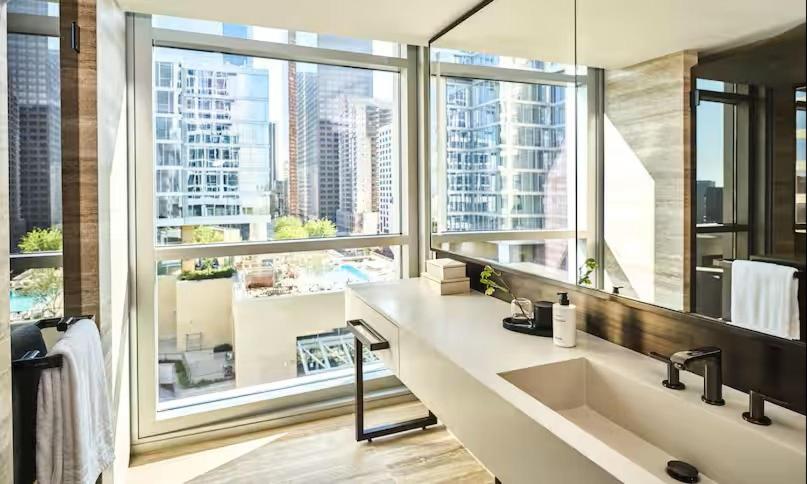 One-Bedroom King Suite with City View
