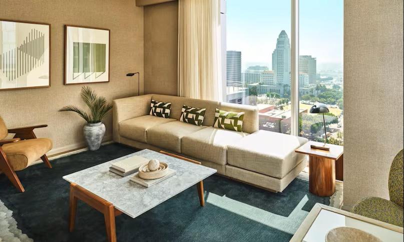 One-Bedroom King Suite with City View