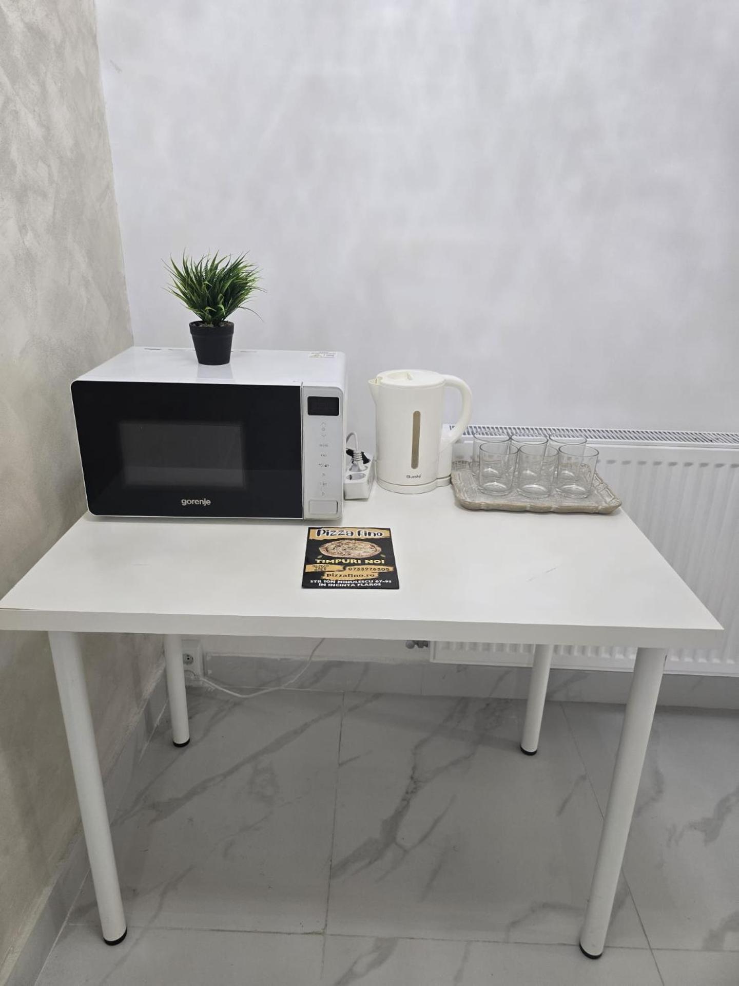 Coffee/tea facilities