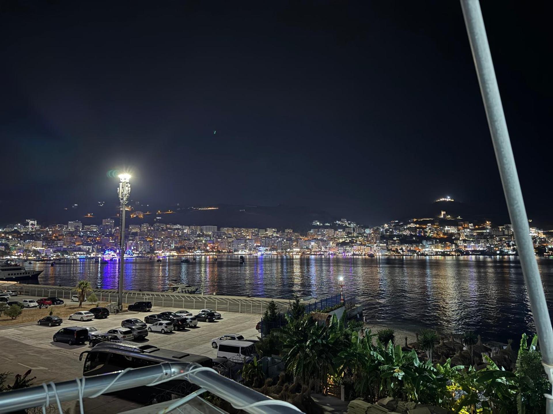 Lucky Apartments Sarande